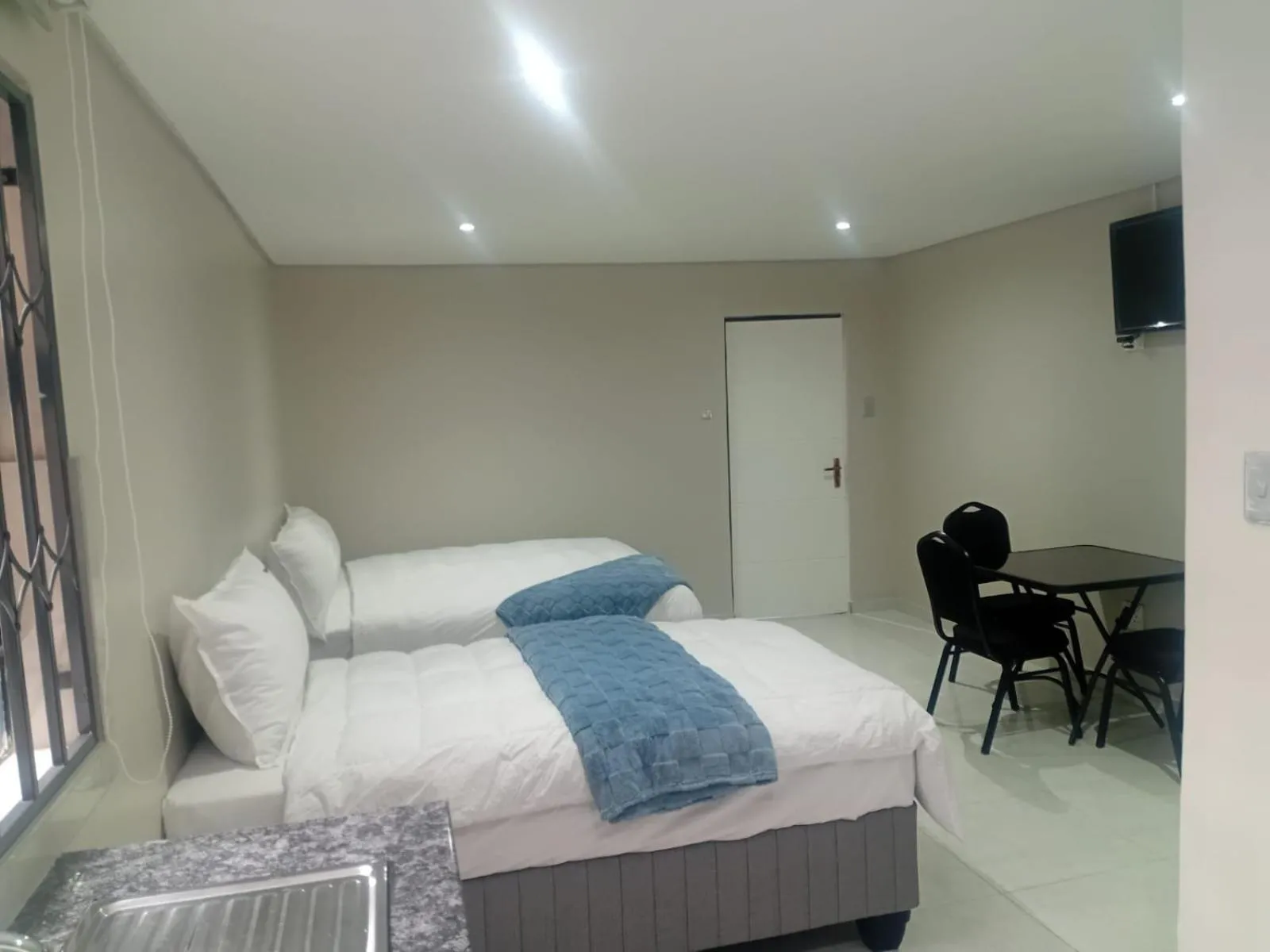 Hayat Hotel 94Juta