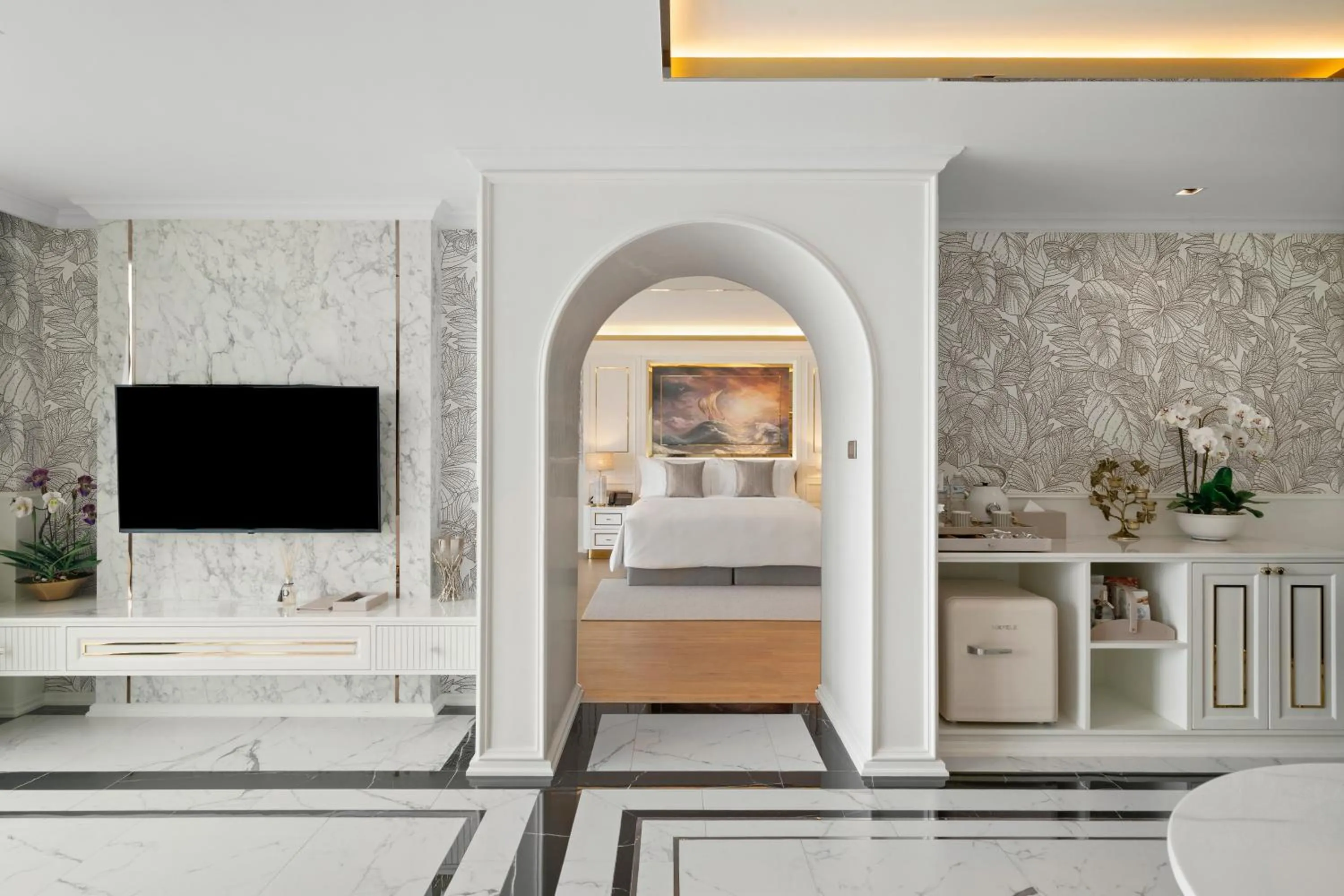 Bed in The Cyan at Patong Hotel