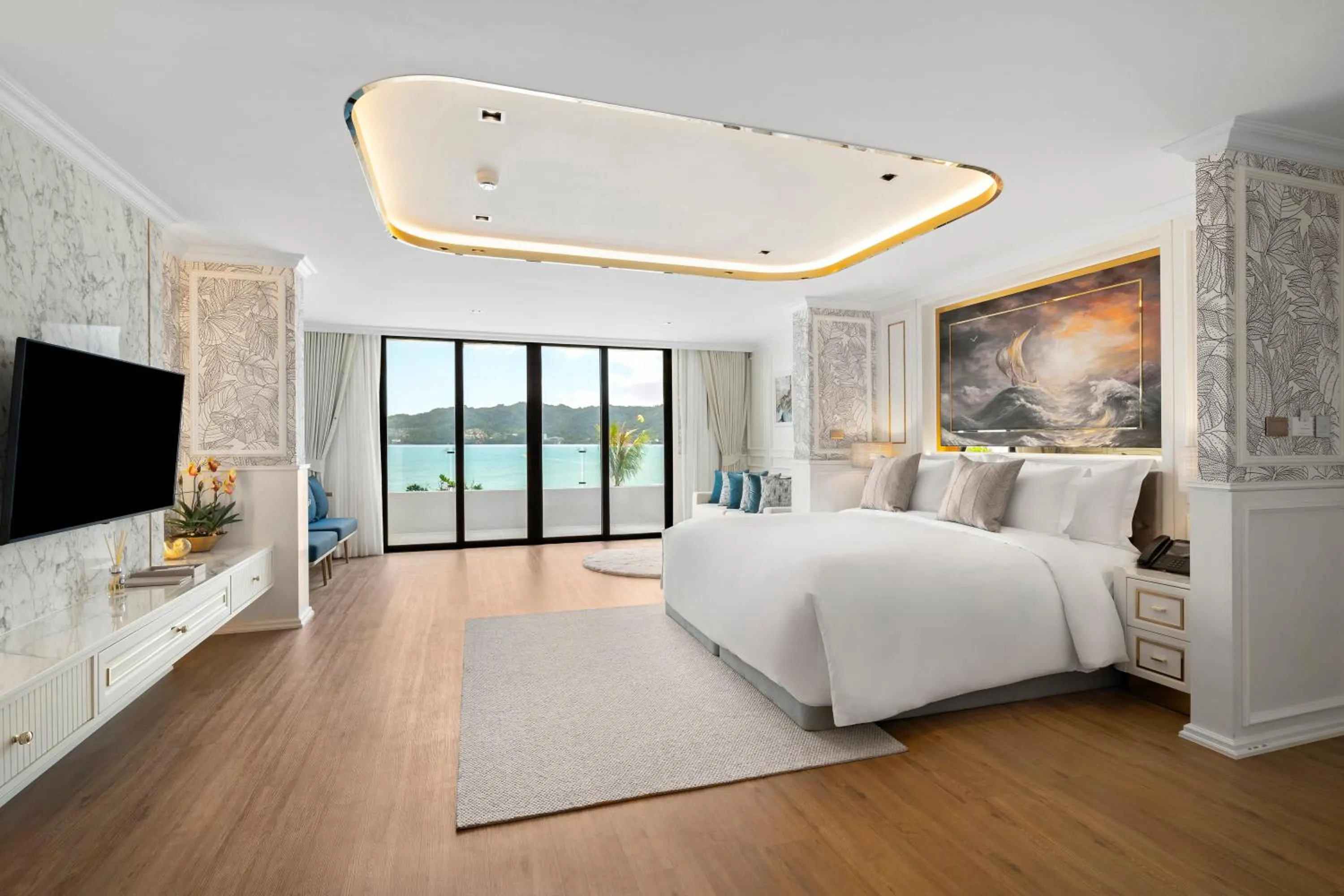 Bed in The Cyan at Patong Hotel