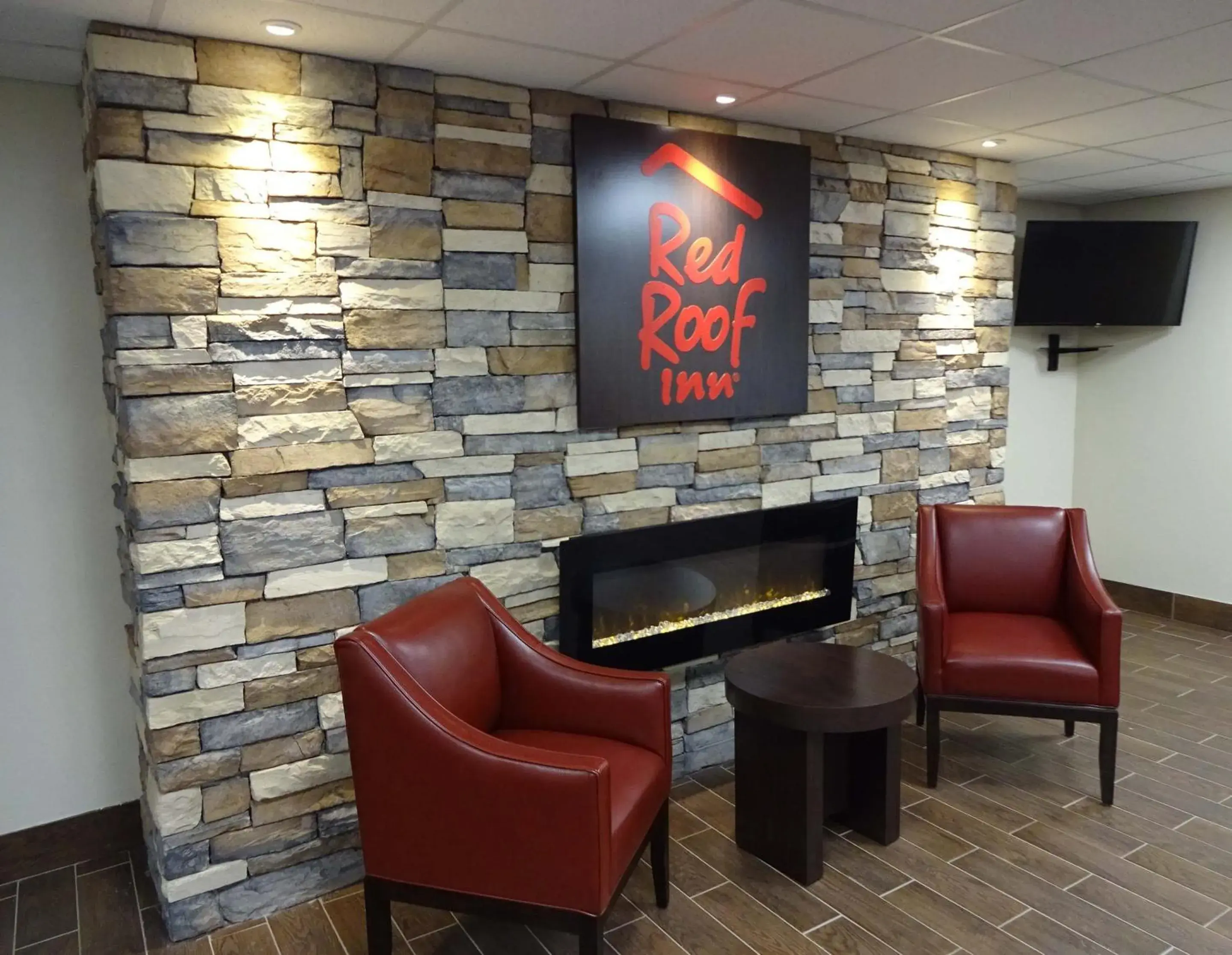 Lobby or reception in Red Roof Inn Indianapolis - Castleton Lobby or reception in Red Roof Inn Indianapolis - Castleton