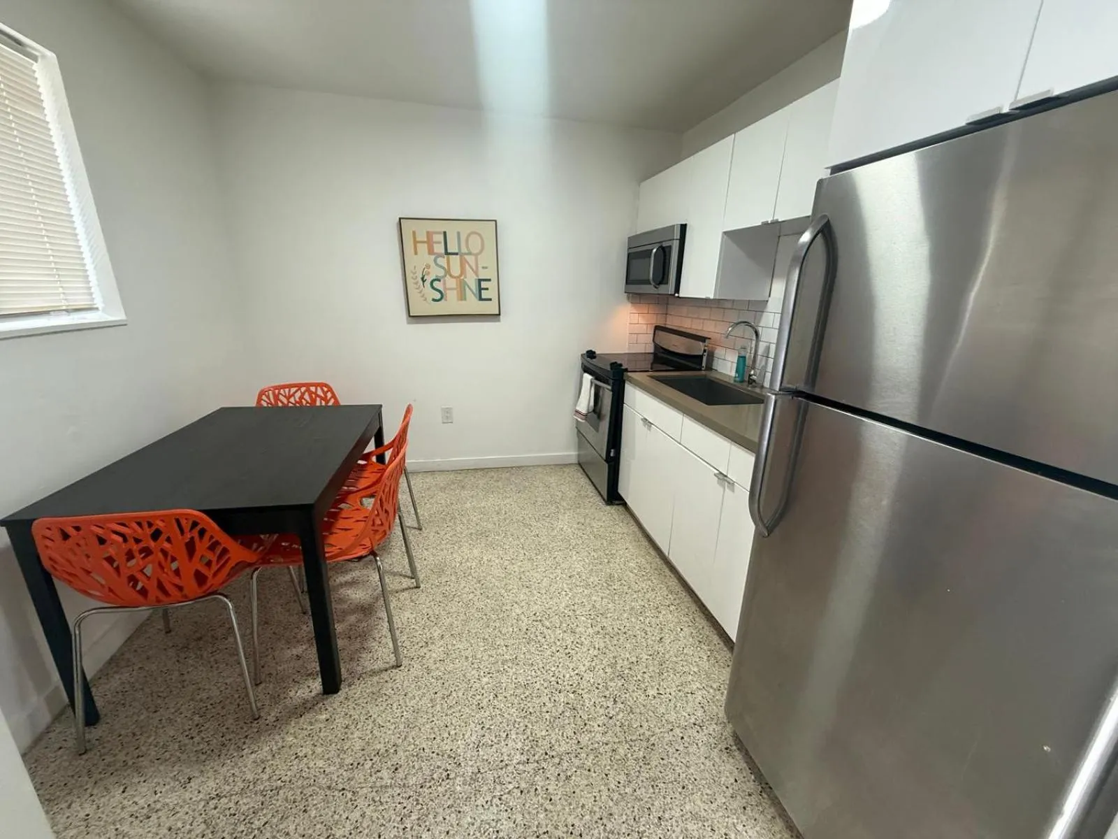 Kitchen or kitchenette in Wynwood Bungalows By Renzzi
