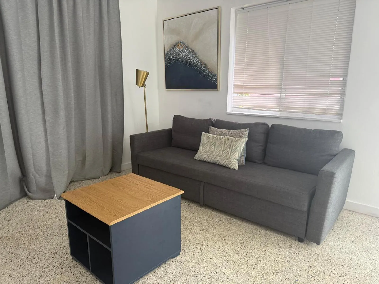 Living room in Wynwood Bungalows By Renzzi