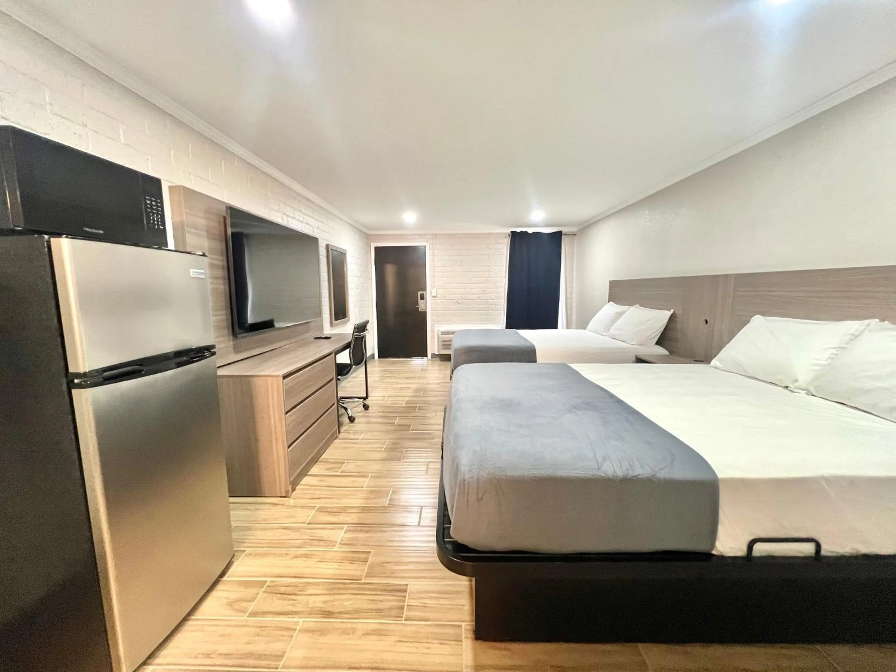 Economy Suites Extended Stay