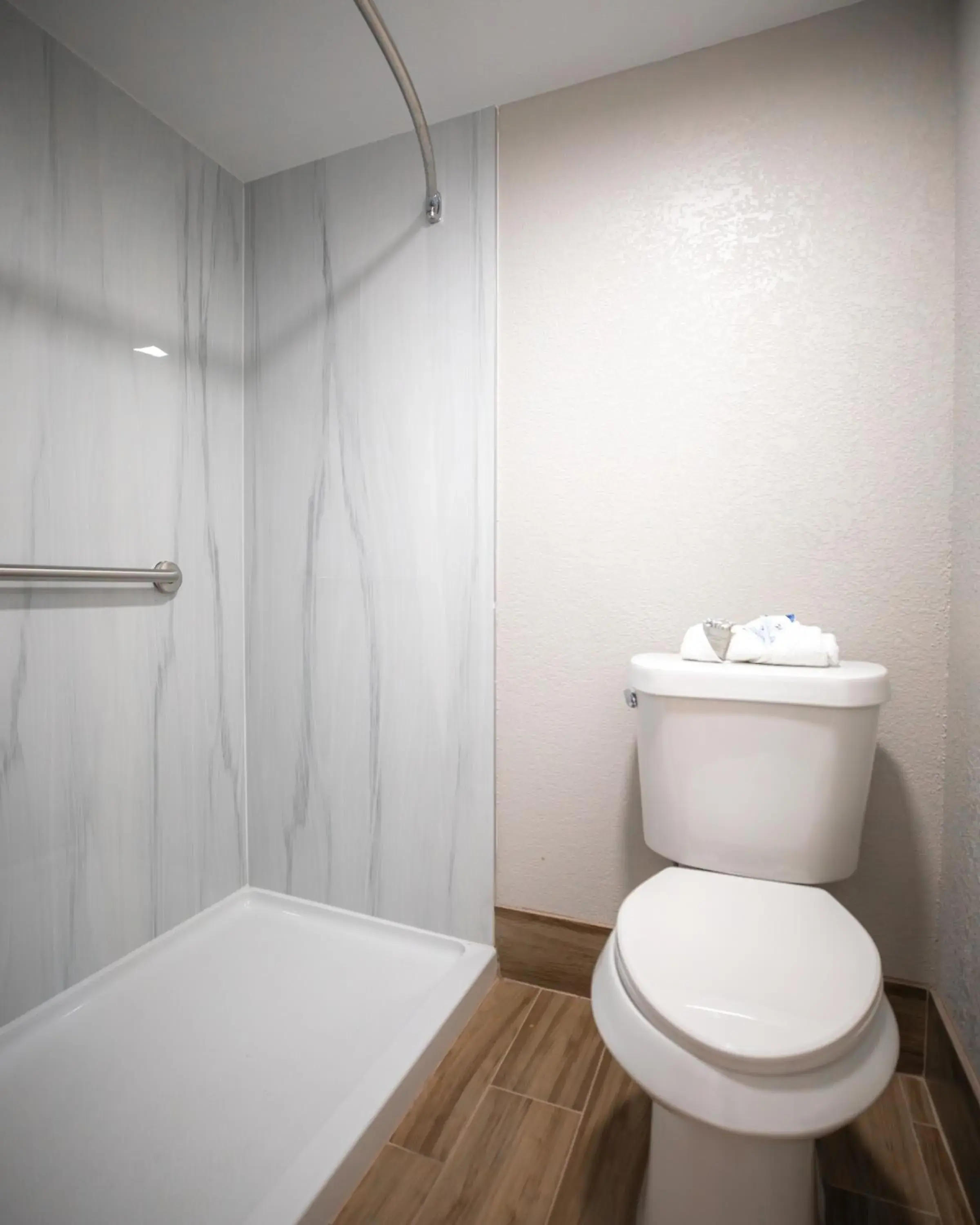 Double Room in Economy Suites Extended Stay Double Room in Economy Suites Extended Stay