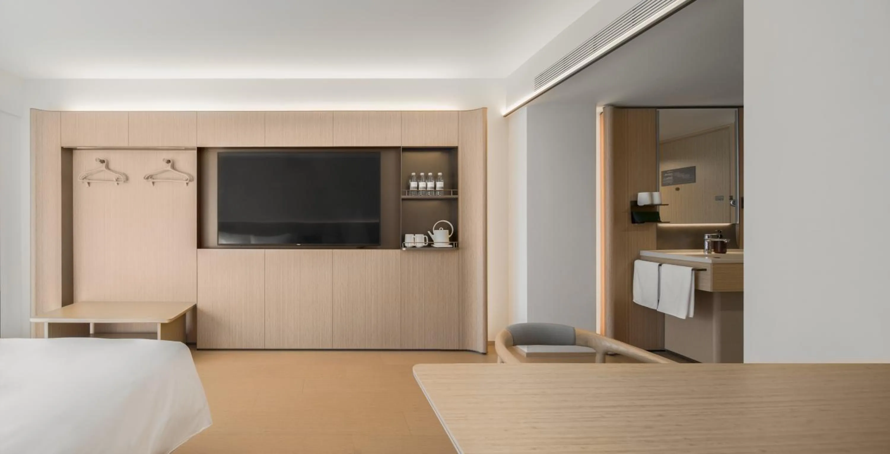 Bed in JI Hotel Shanghai Hongqiao Wuzhong Road