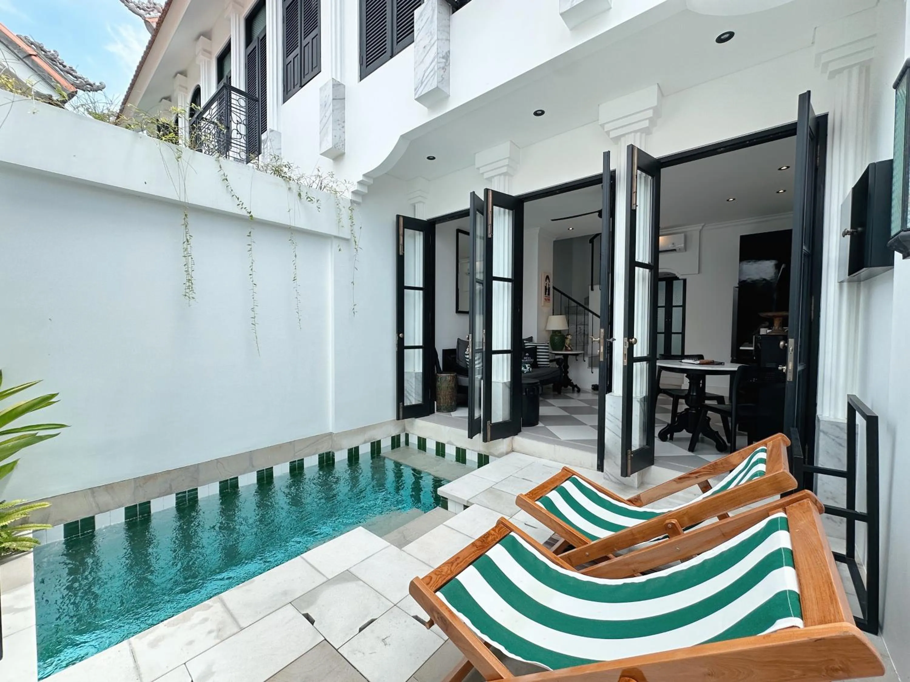 Martini Beachside Villa 7