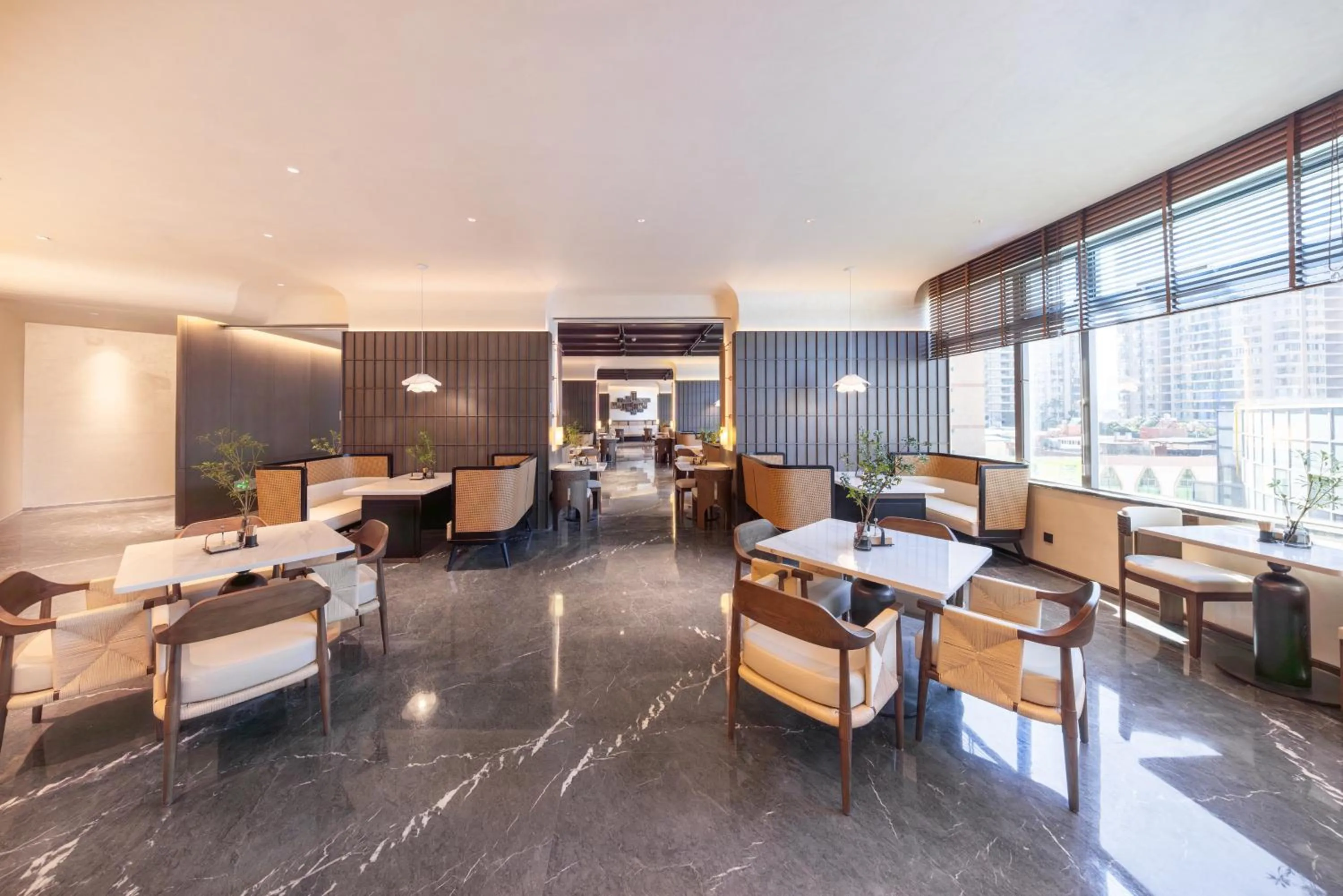 Atour Hotel Kunming Nanping Pedestrian Street Old Street