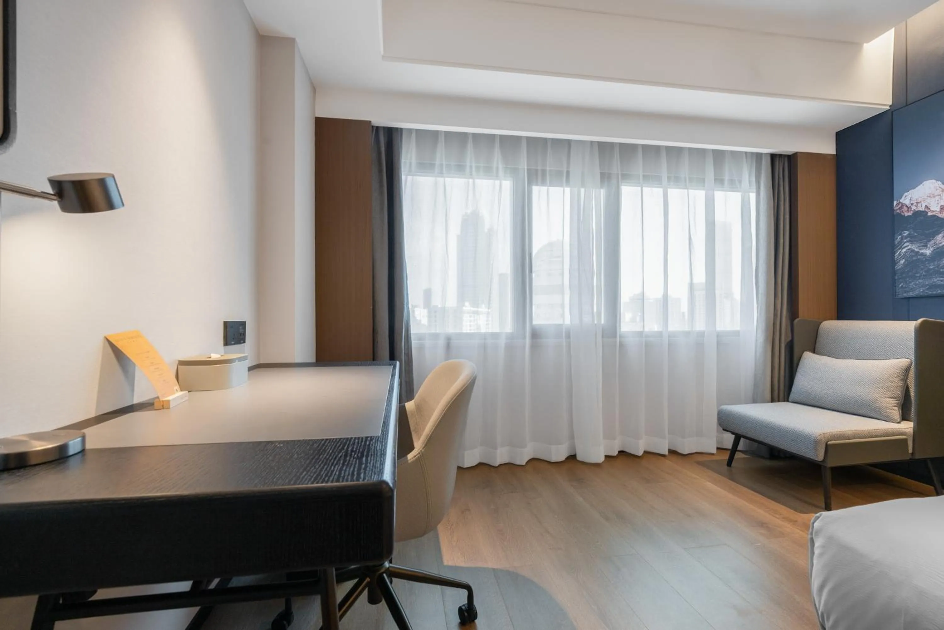 Atour Hotel Kunming Nanping Pedestrian Street Old Street