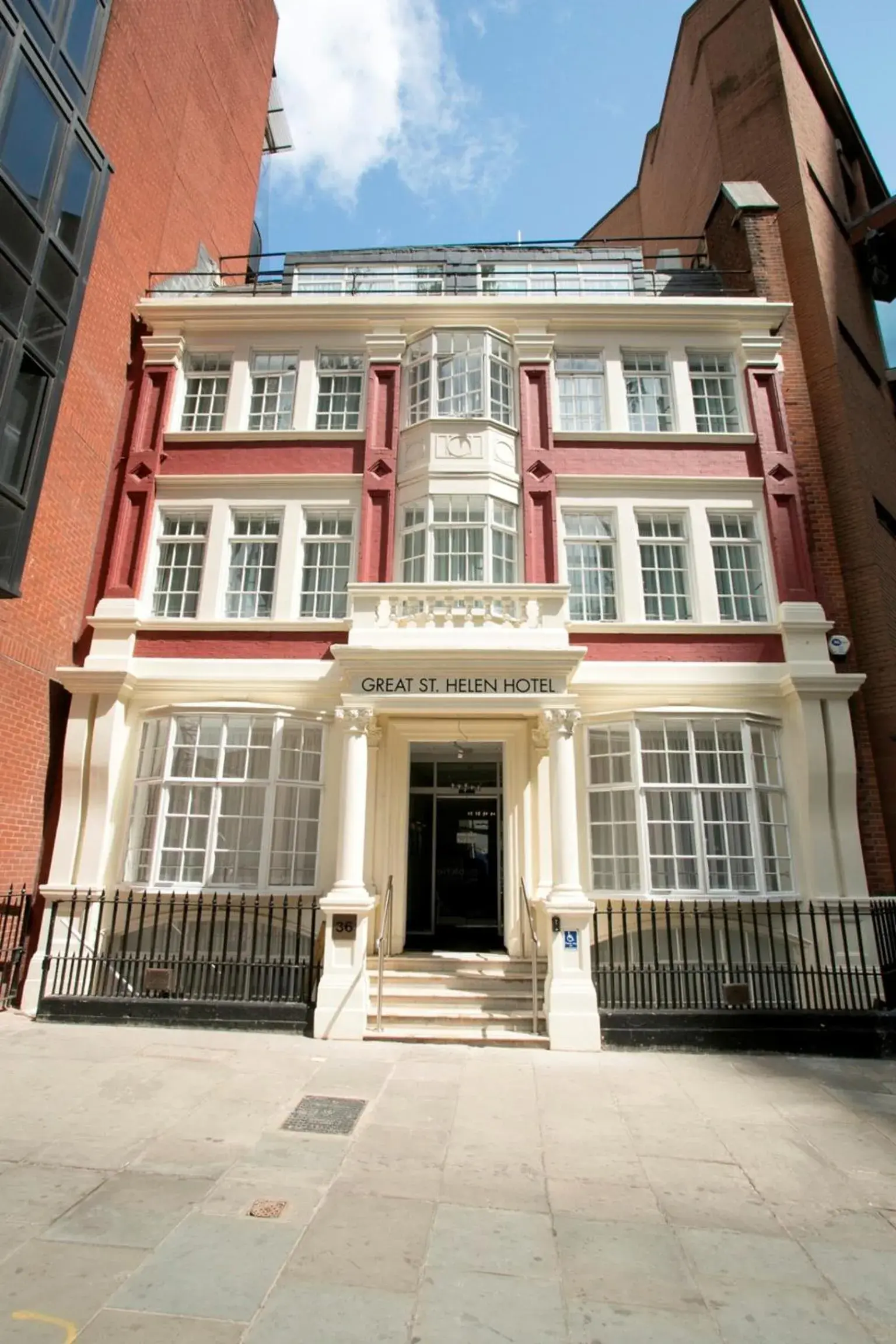 Property building in Great St Helen Hotel Property building in Great St Helen Hotel