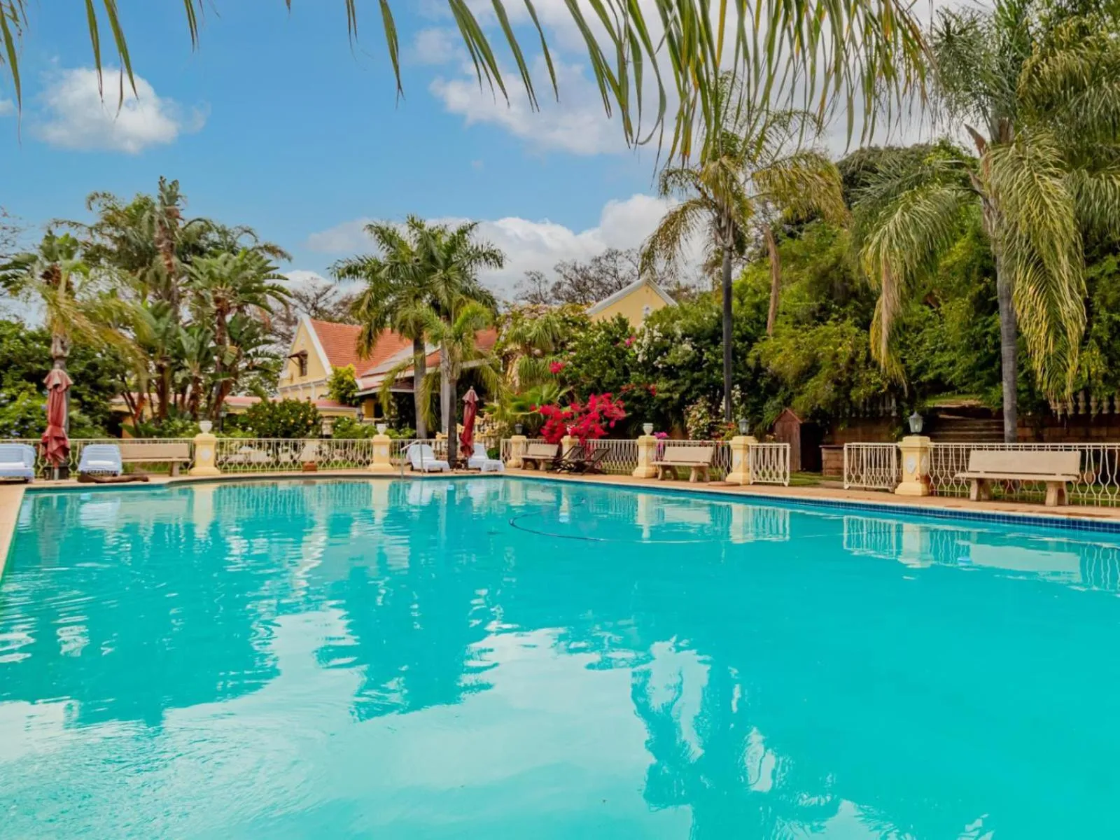Pool view in Casta Diva Boutique Hotel