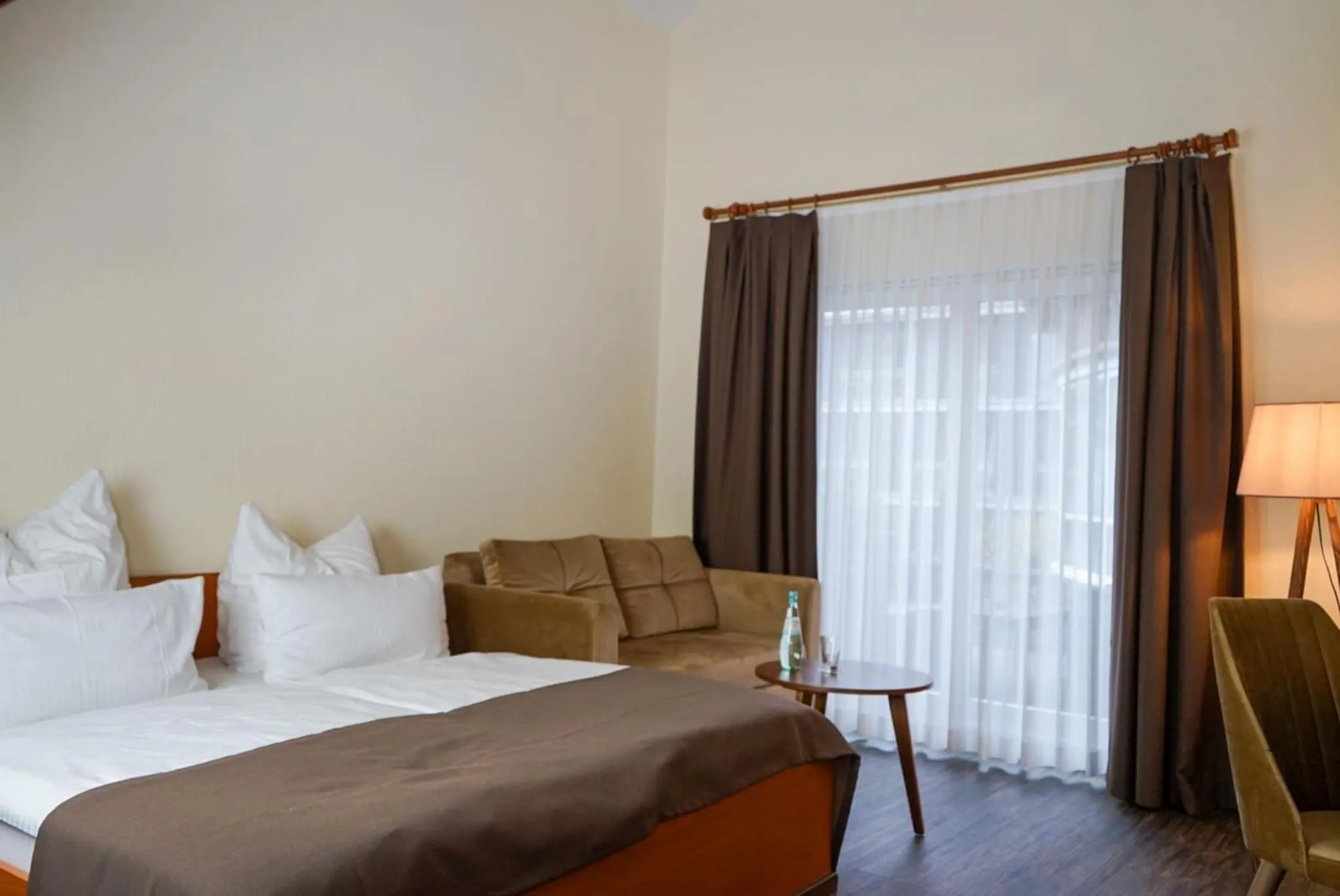 Bed in Hotel Lorösch