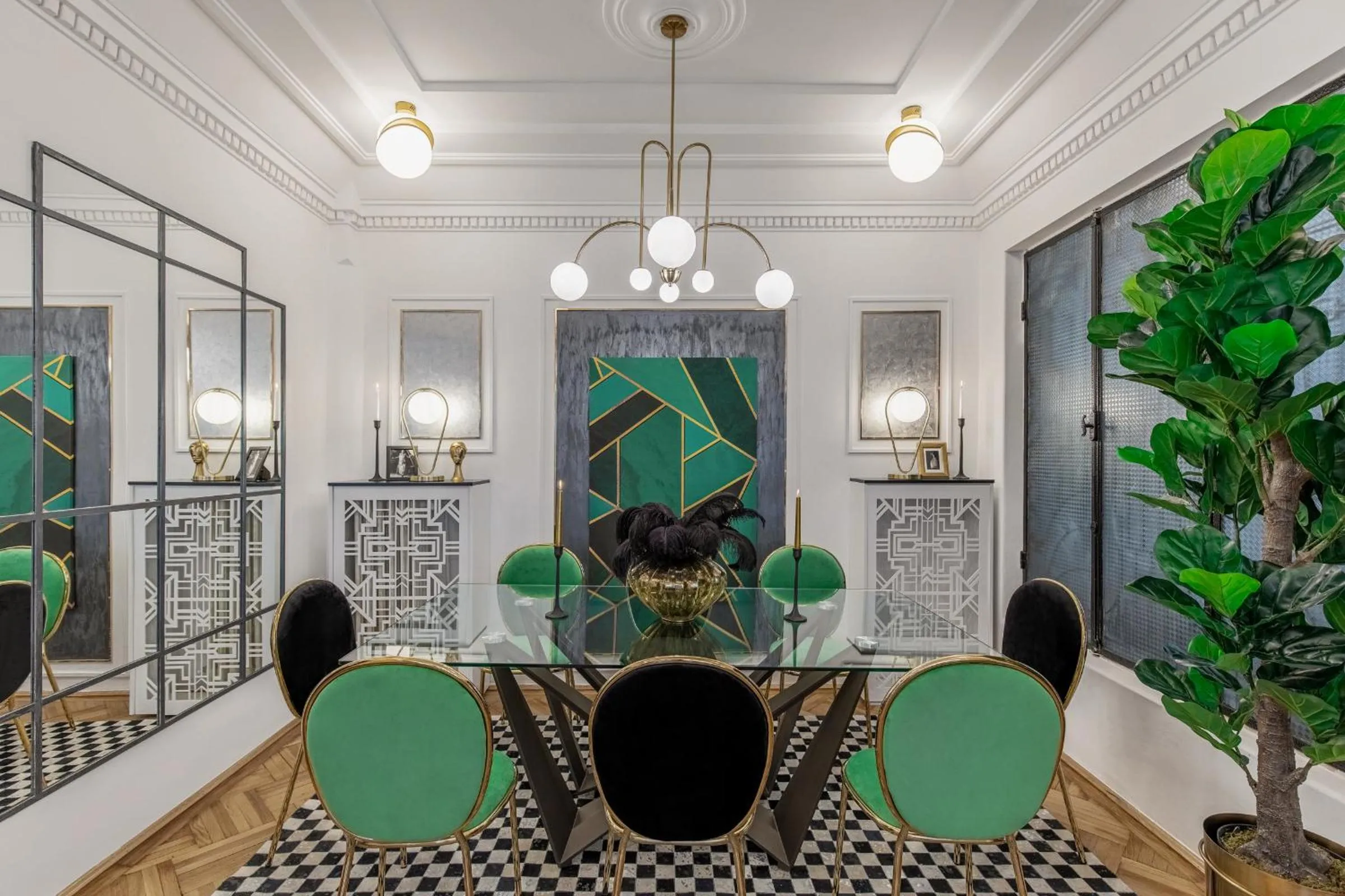 Dining area in The Great Gatsby
