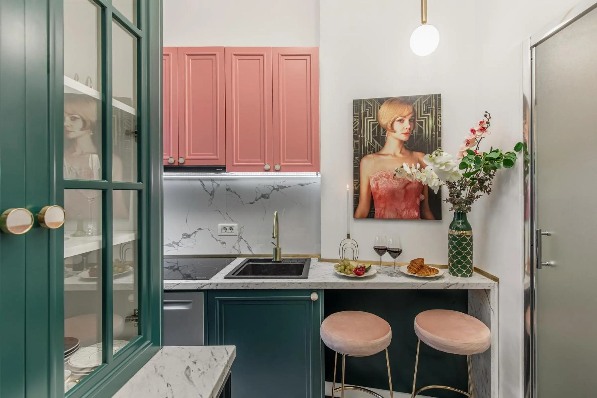 Kitchen or kitchenette in The Great Gatsby