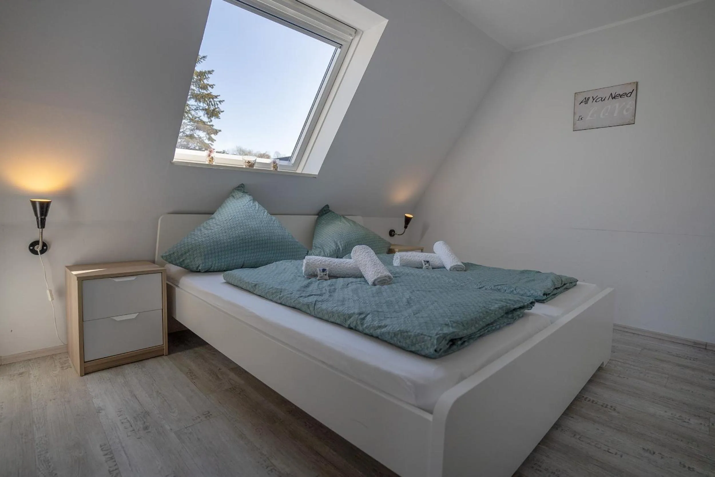 Property building, Bed in Haus Ostfriesland