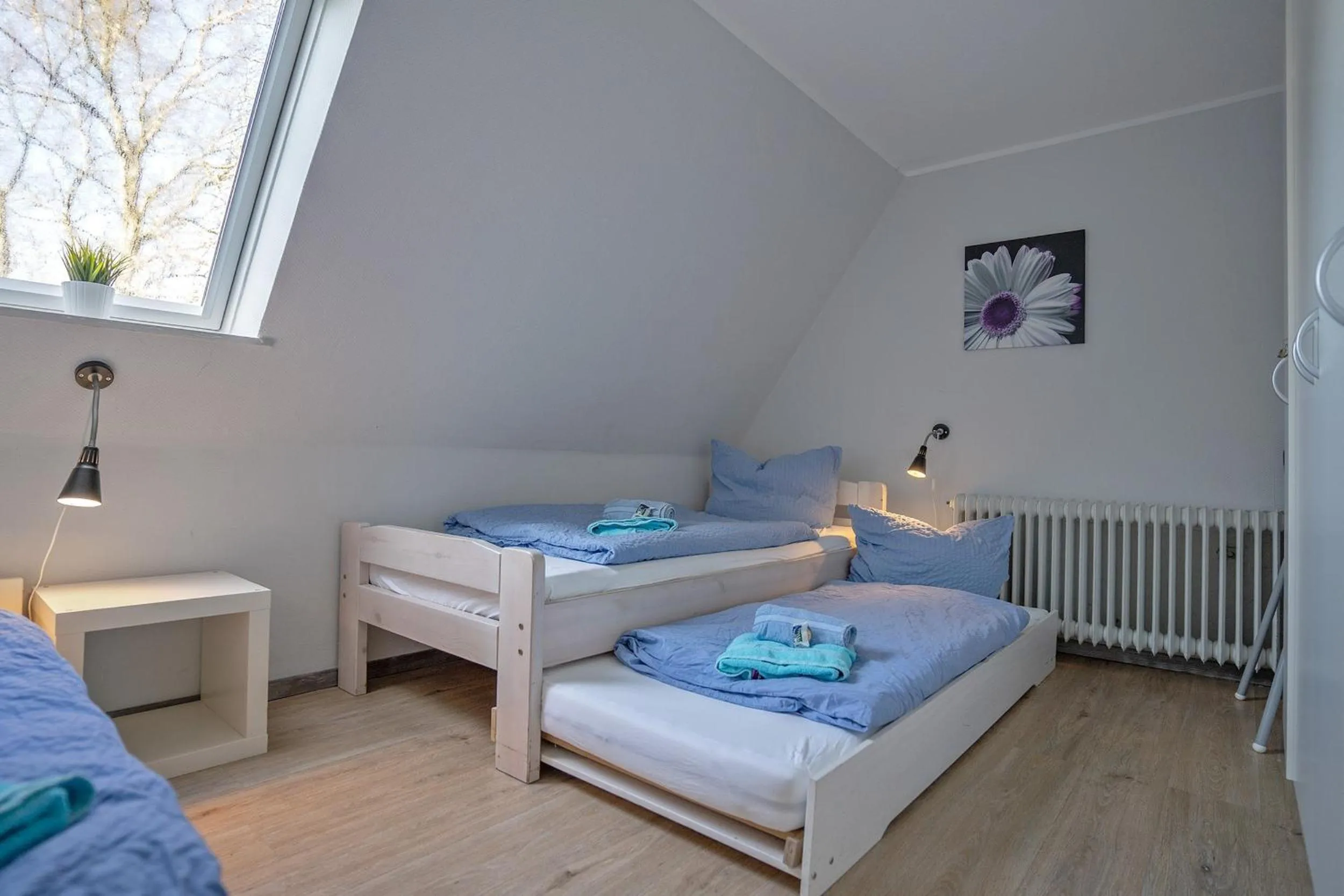 Property building, Bed in Haus Ostfriesland