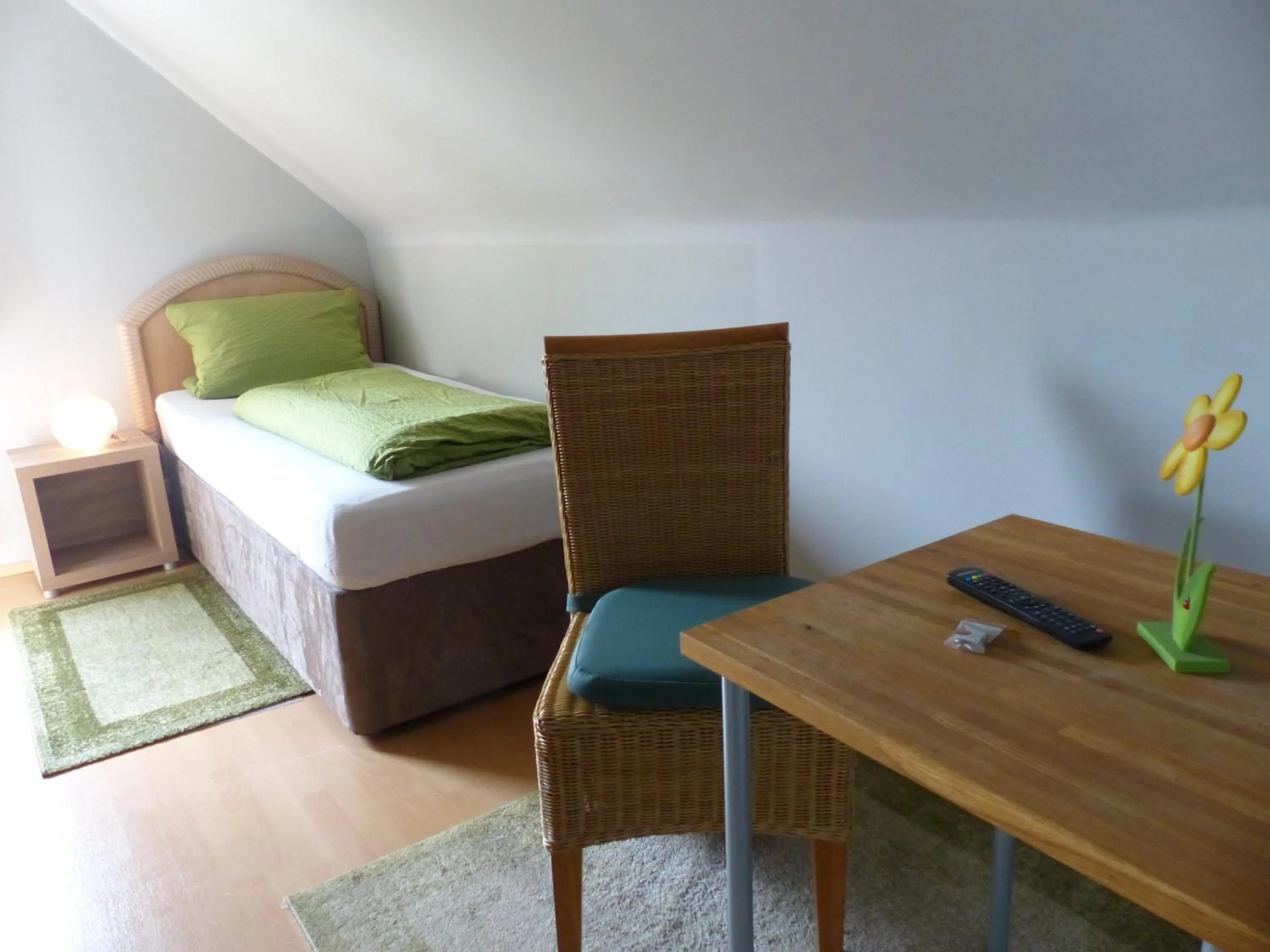 Photo of the whole room, Bed in Haus der Gastlichkeit