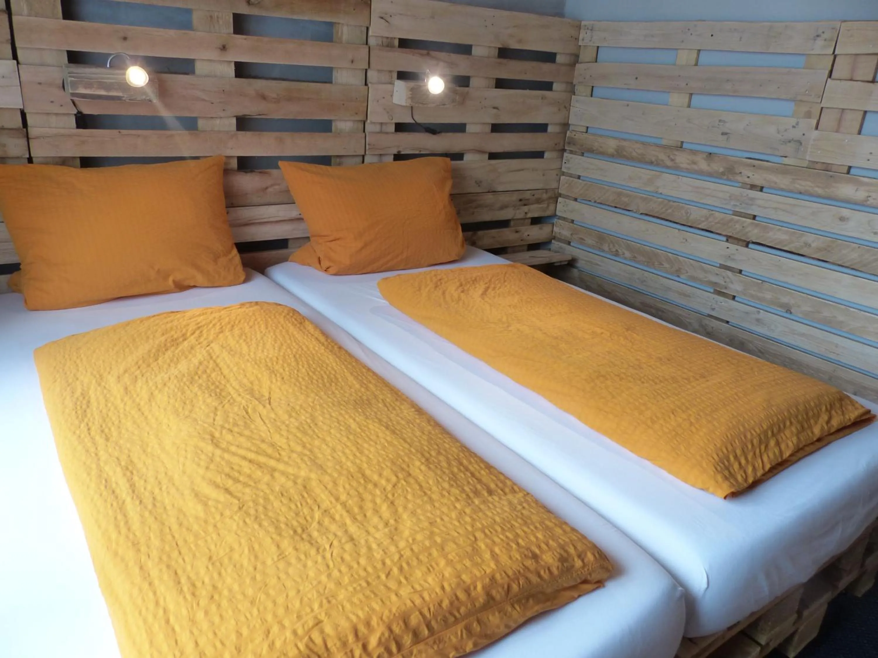 Photo of the whole room, Bed in Haus der Gastlichkeit