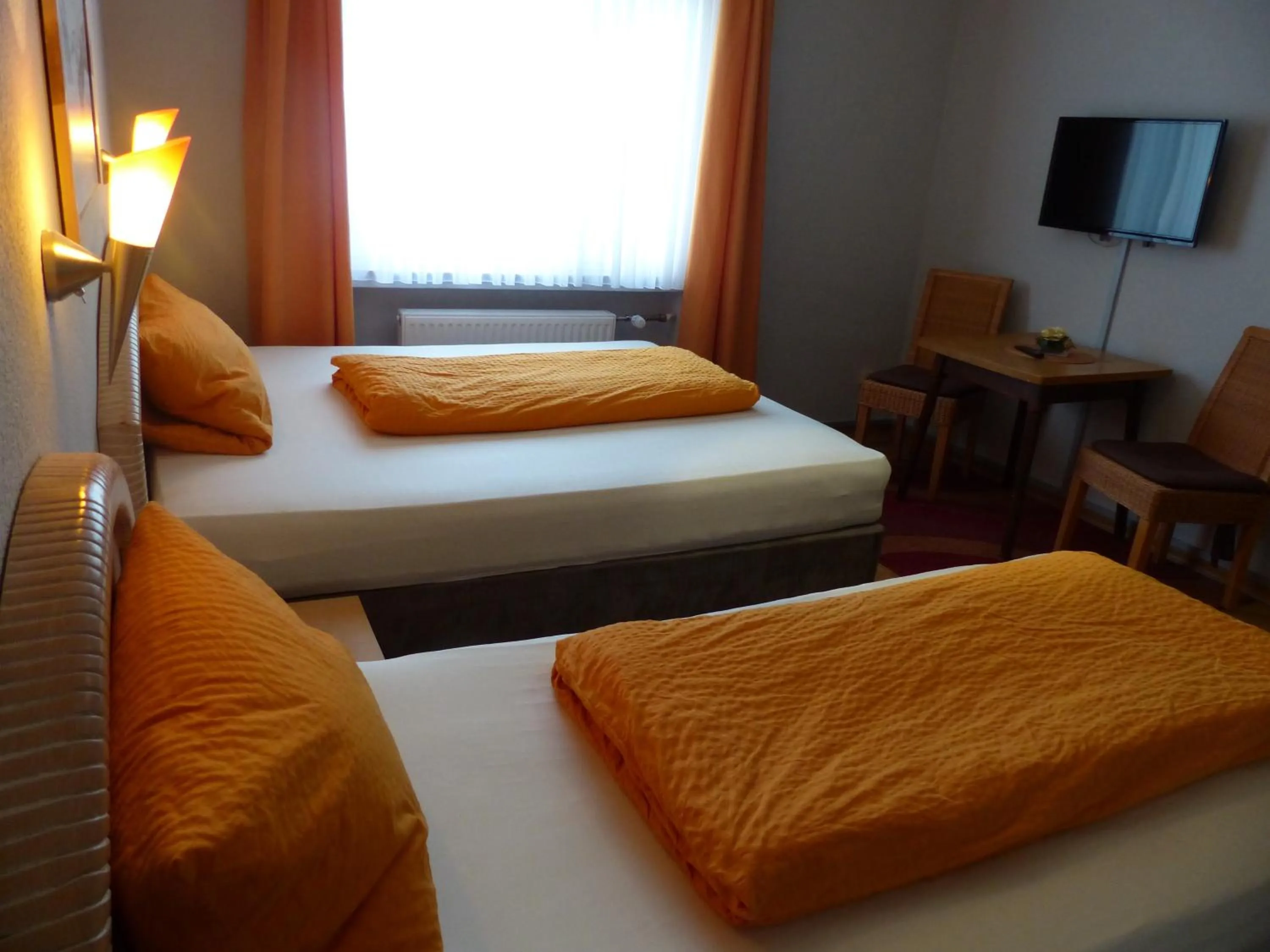 Photo of the whole room, Bed in Haus der Gastlichkeit