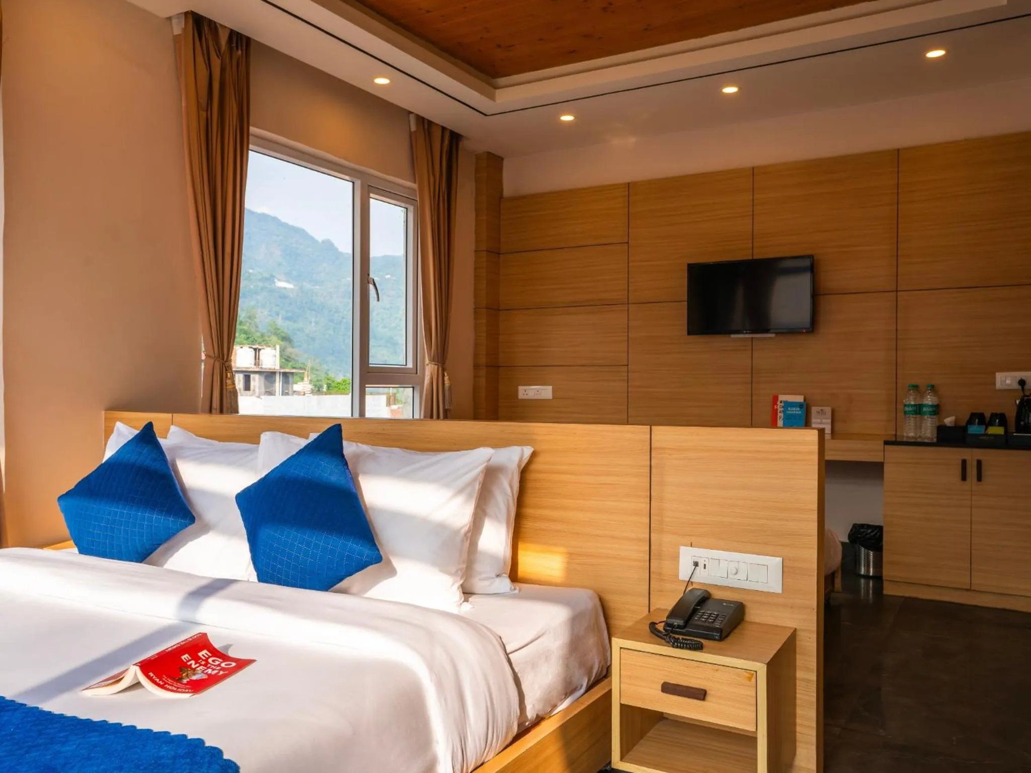 Bedroom, Bed in Moustache Select Rishikesh