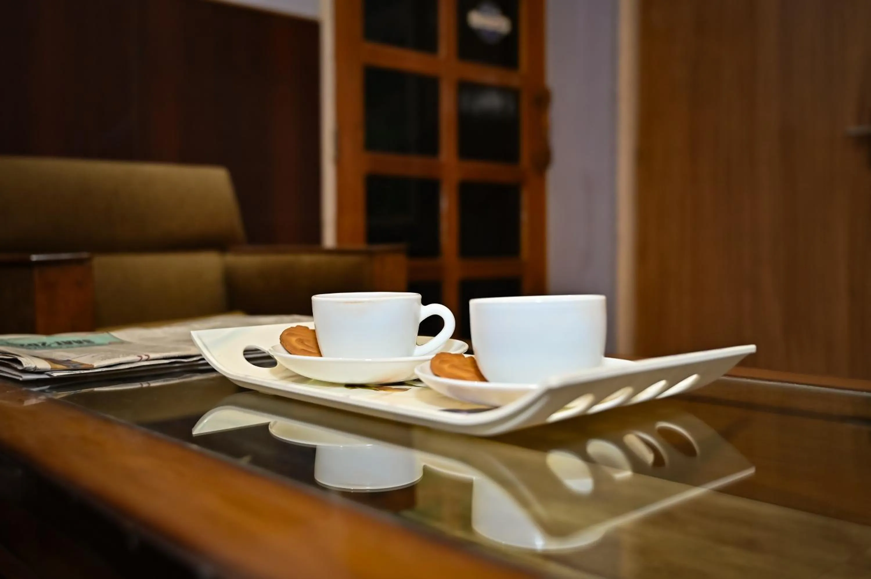 Breakfast in Holiday Inn Guest House Near Nemcare Hospital