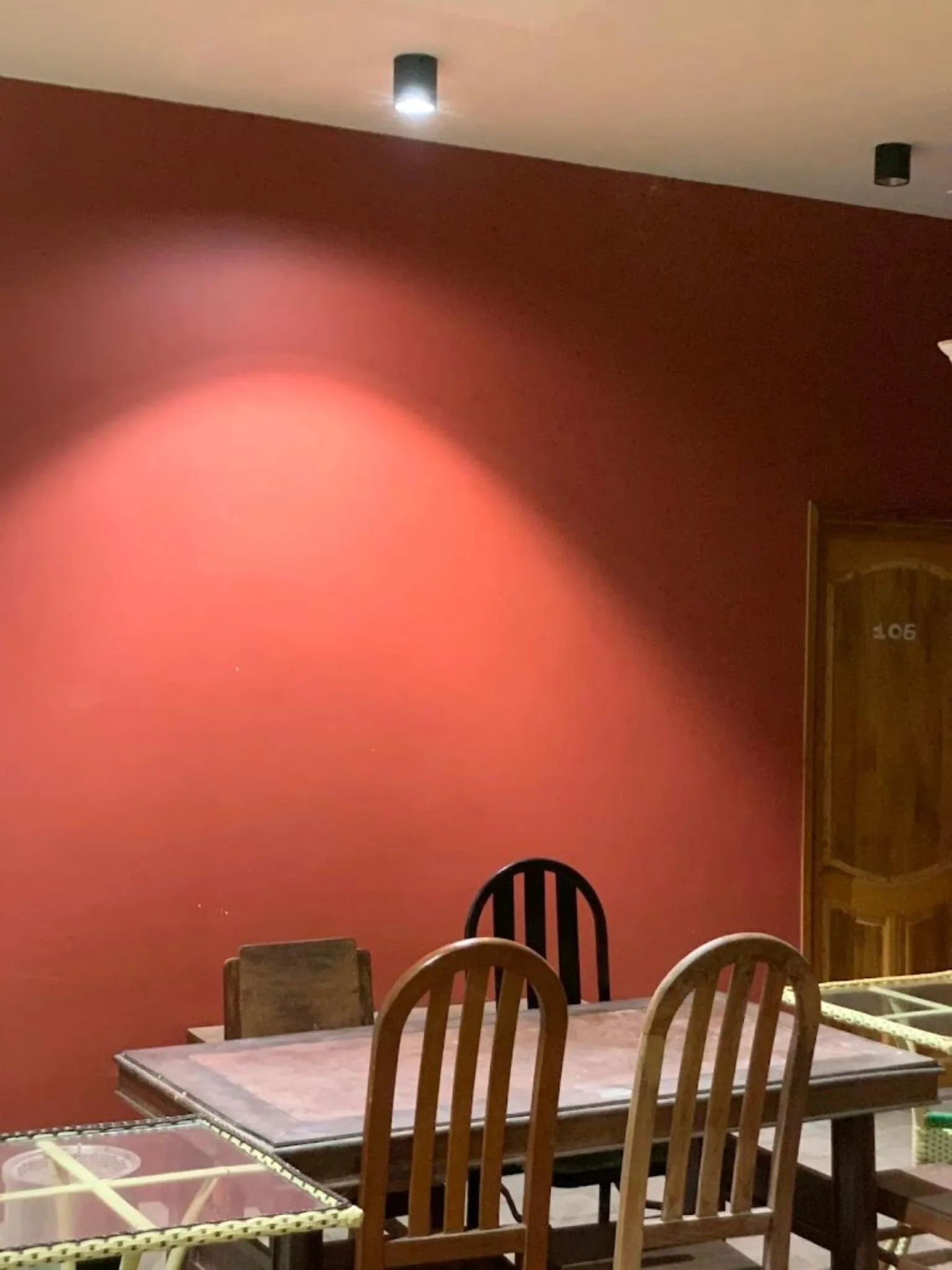 Seating area in Chí Hiếu Homestay