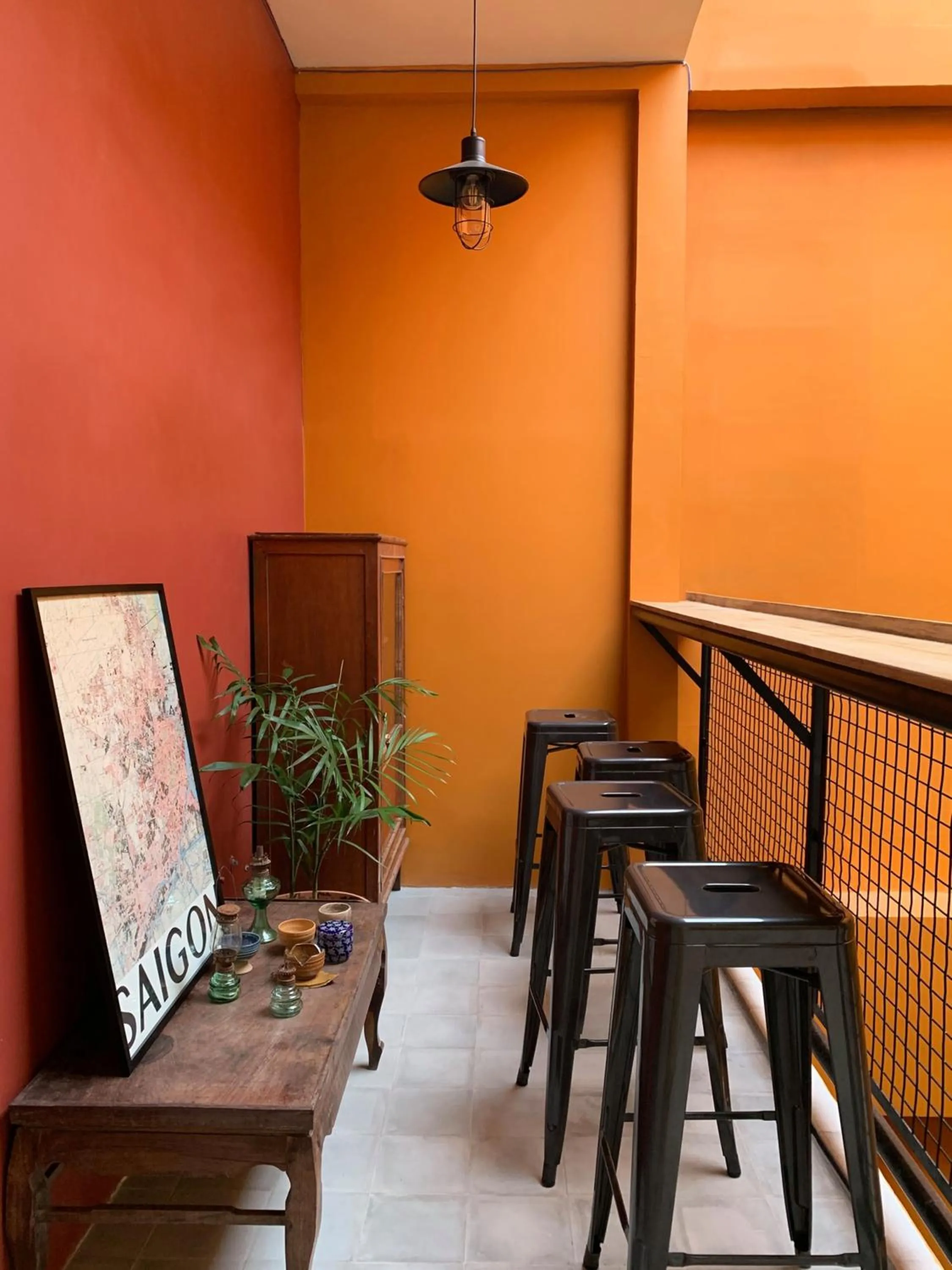 Seating area in Chí Hiếu Homestay