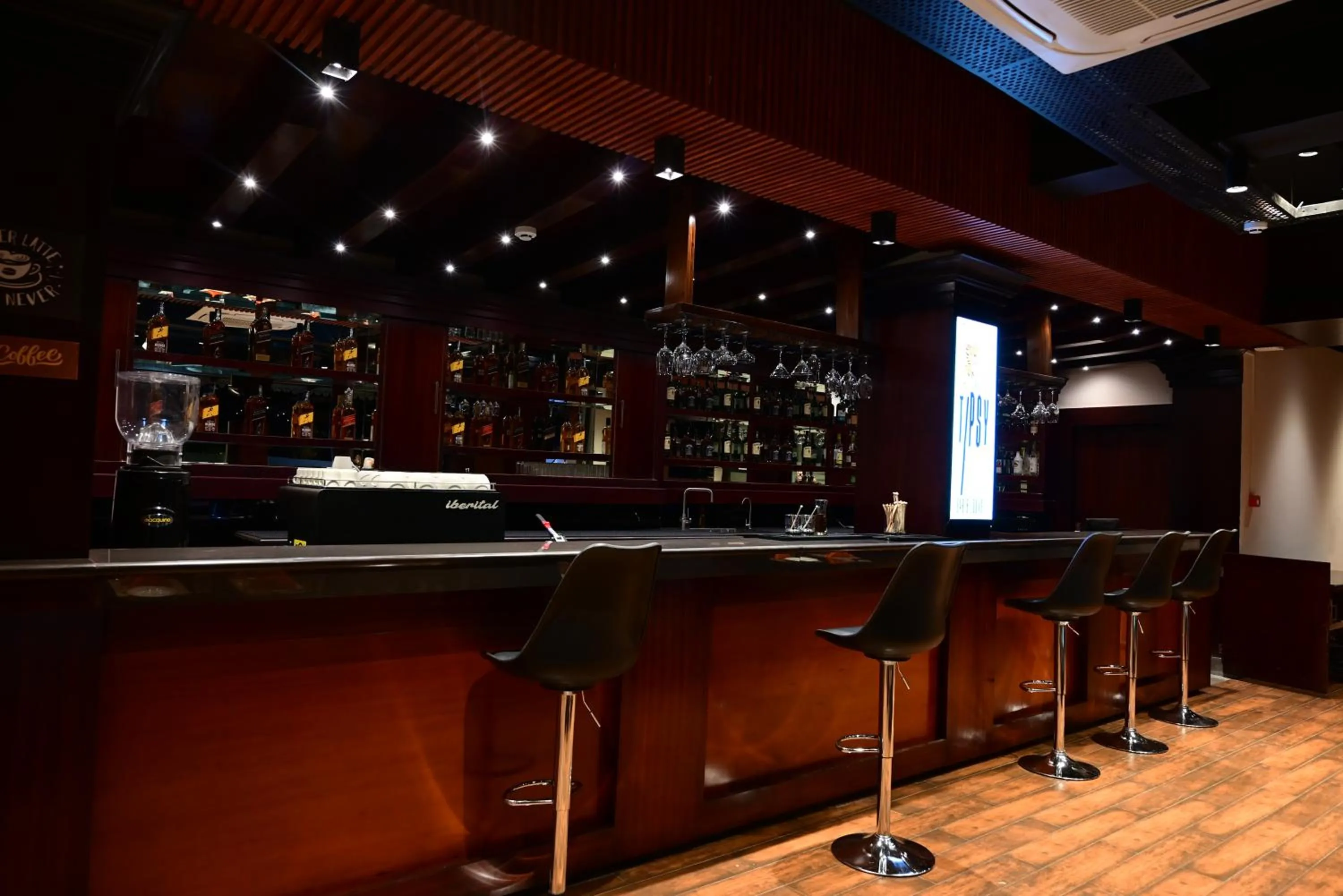 Nightclub / DJ in Clarion Hotel De Renees Gangtok