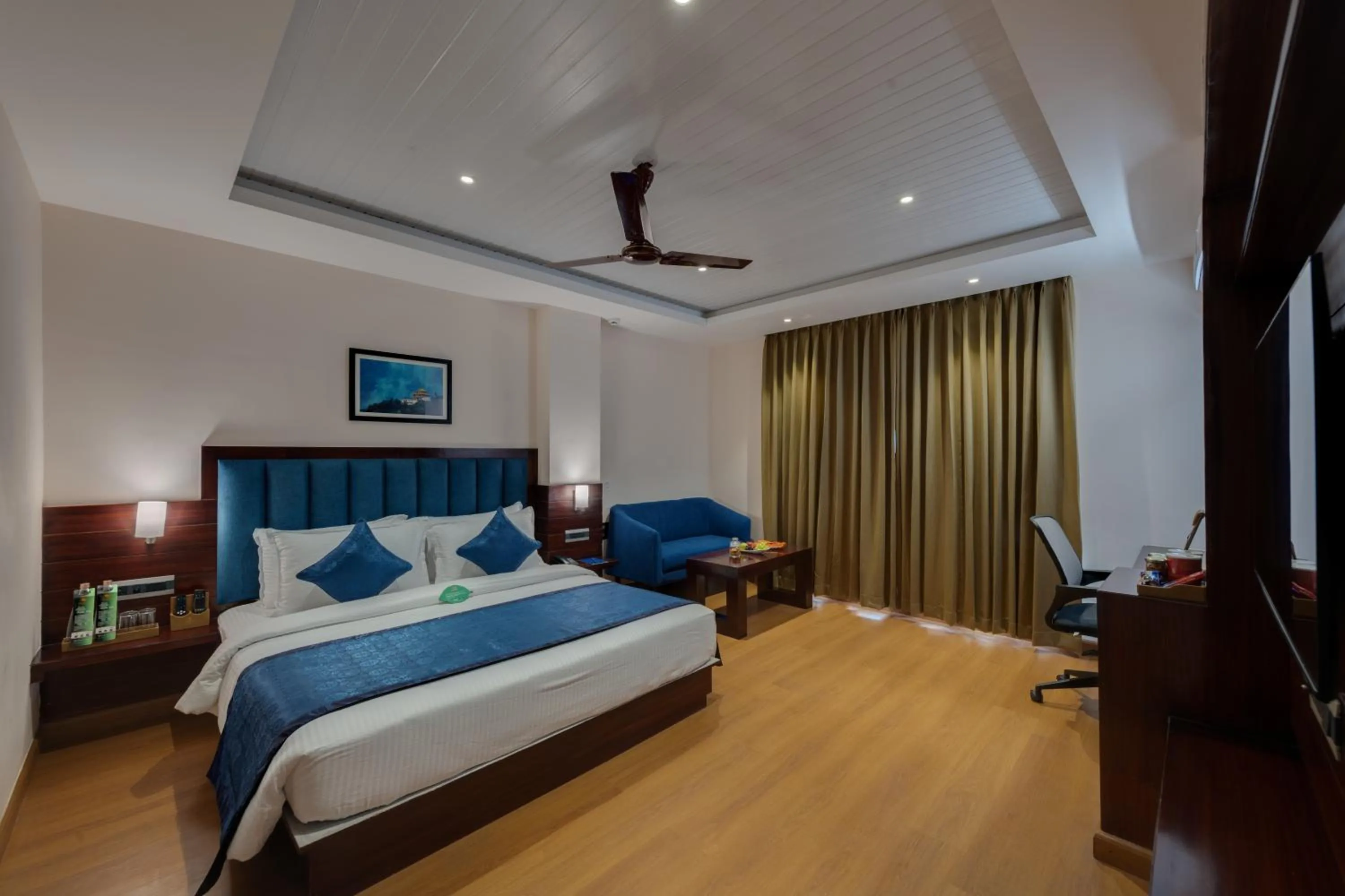 Bed in Clarion Hotel De Renees Gangtok