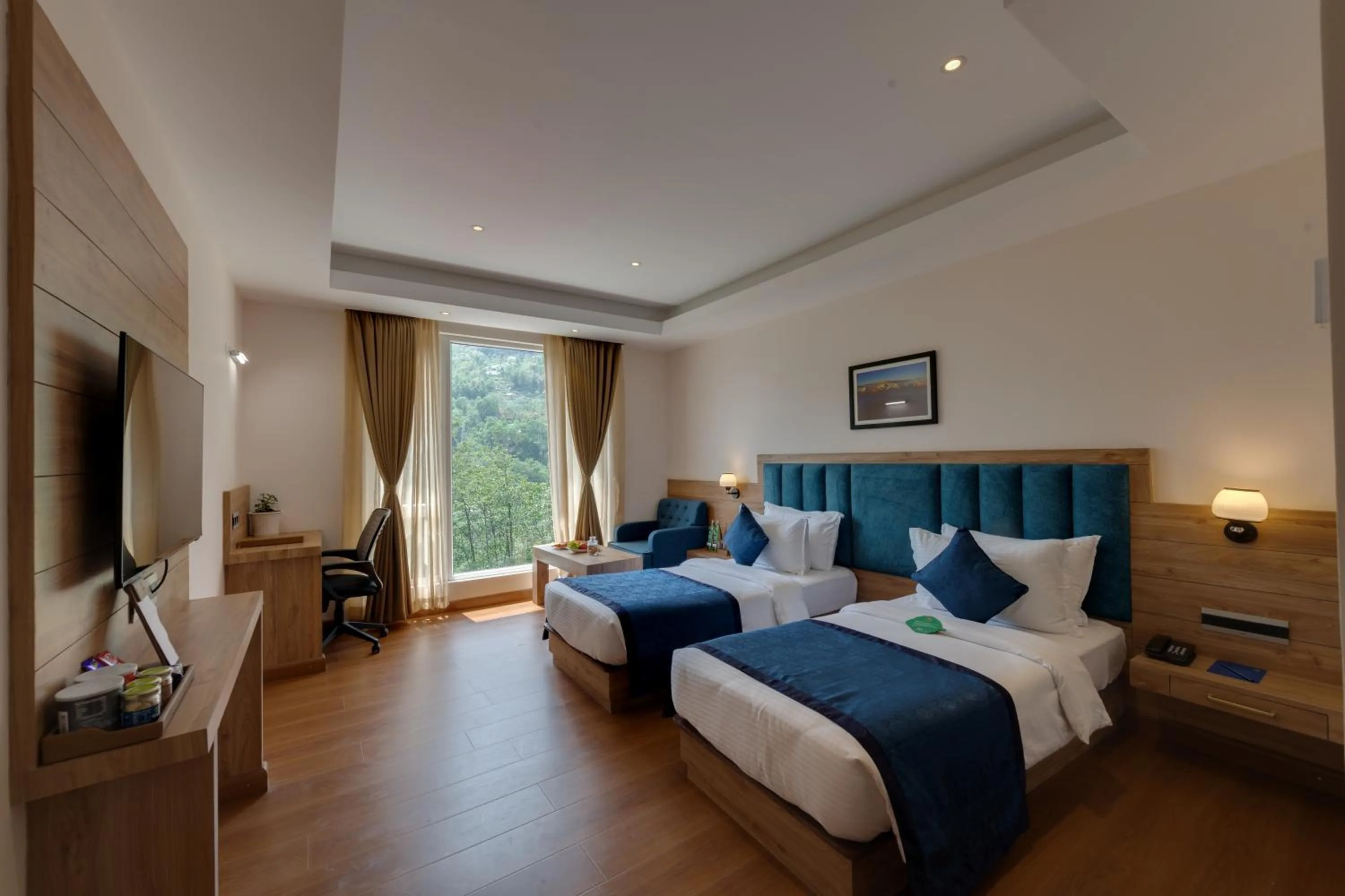 Living room, Bed in Clarion Hotel De Renees Gangtok