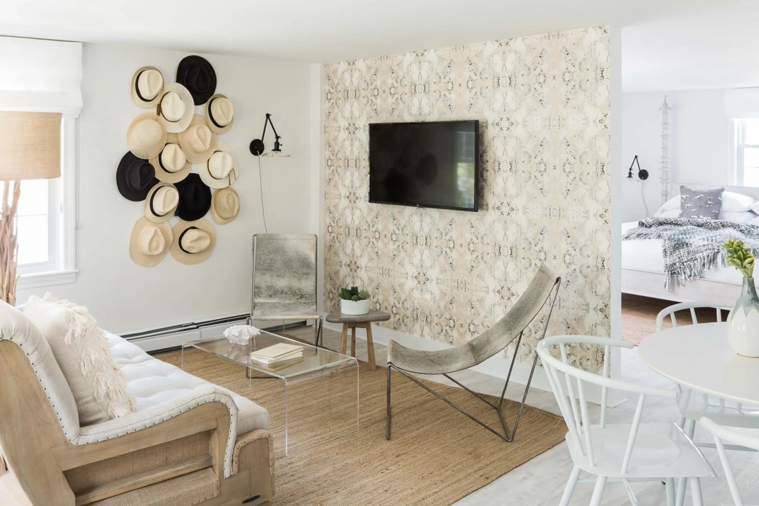 TV and multimedia in The Coonamessett