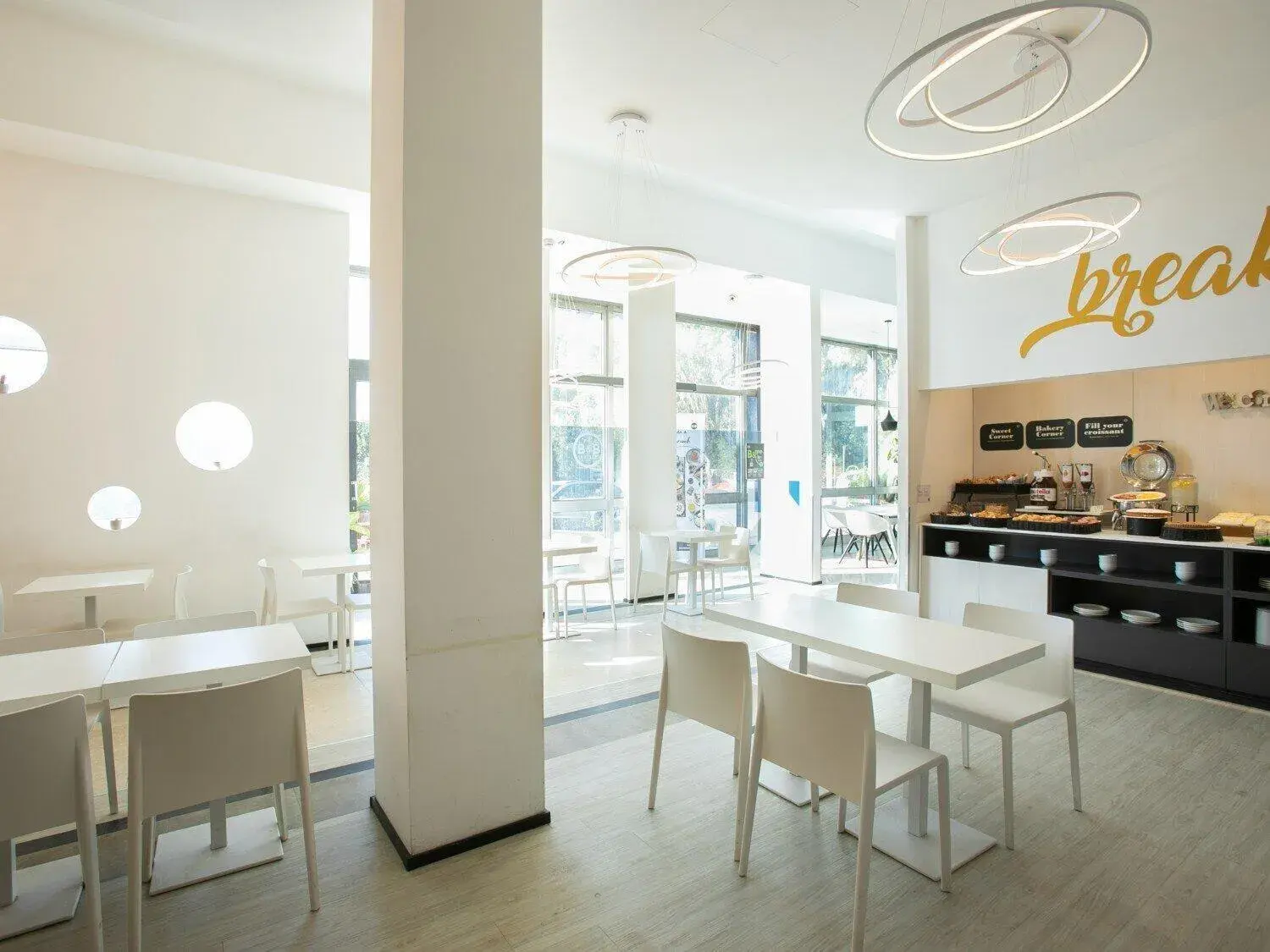 Lobby or reception in B&B Hotel Savona Lobby or reception in B&B Hotel Savona