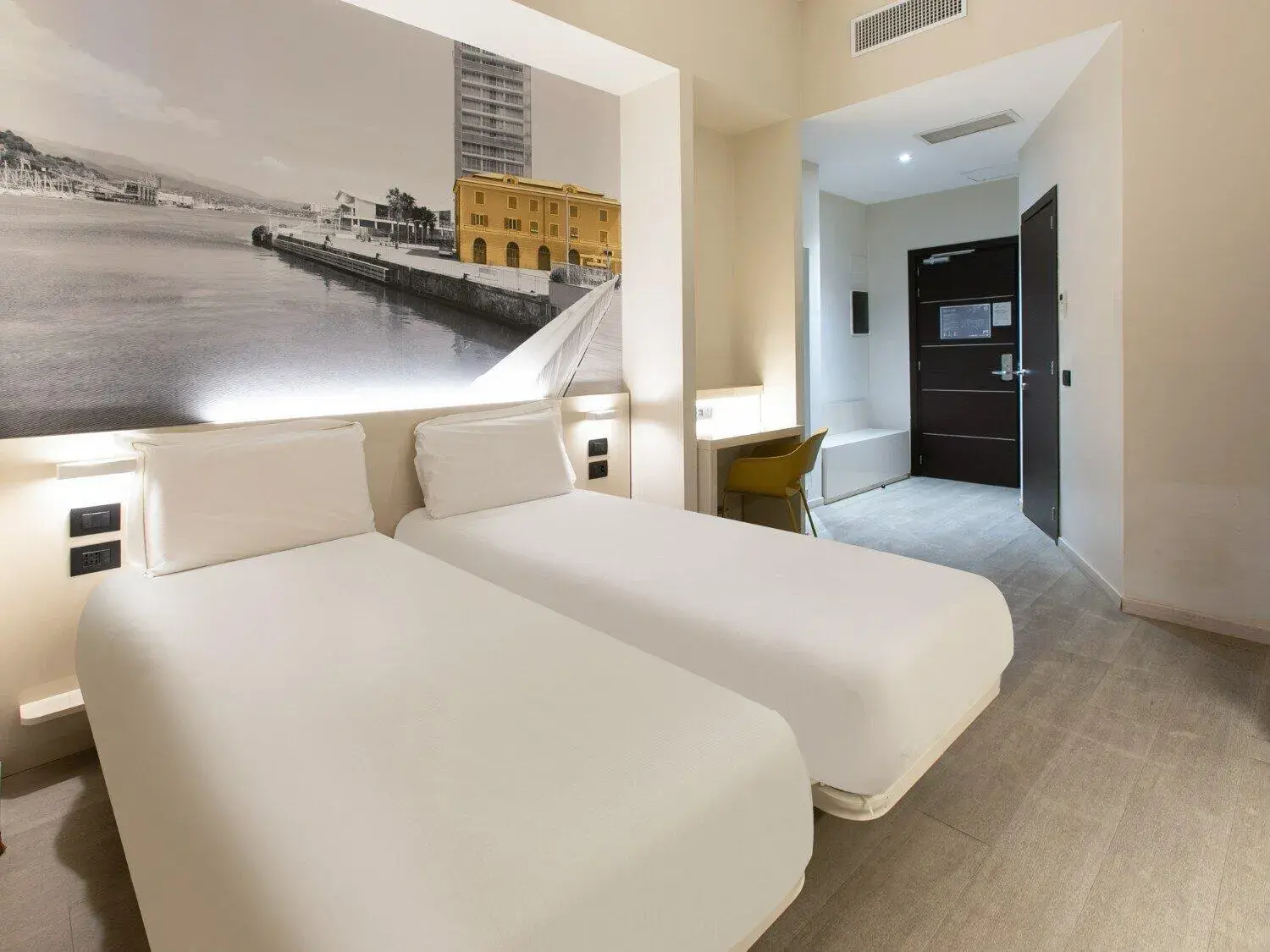 Photo of the whole room, Bed in B&B Hotel Savona Photo of the whole room, Bed in B&B Hotel Savona