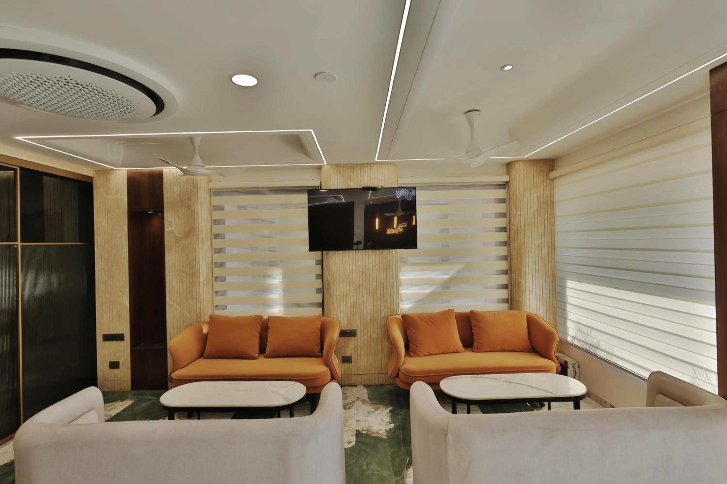 Hotel Skyvista