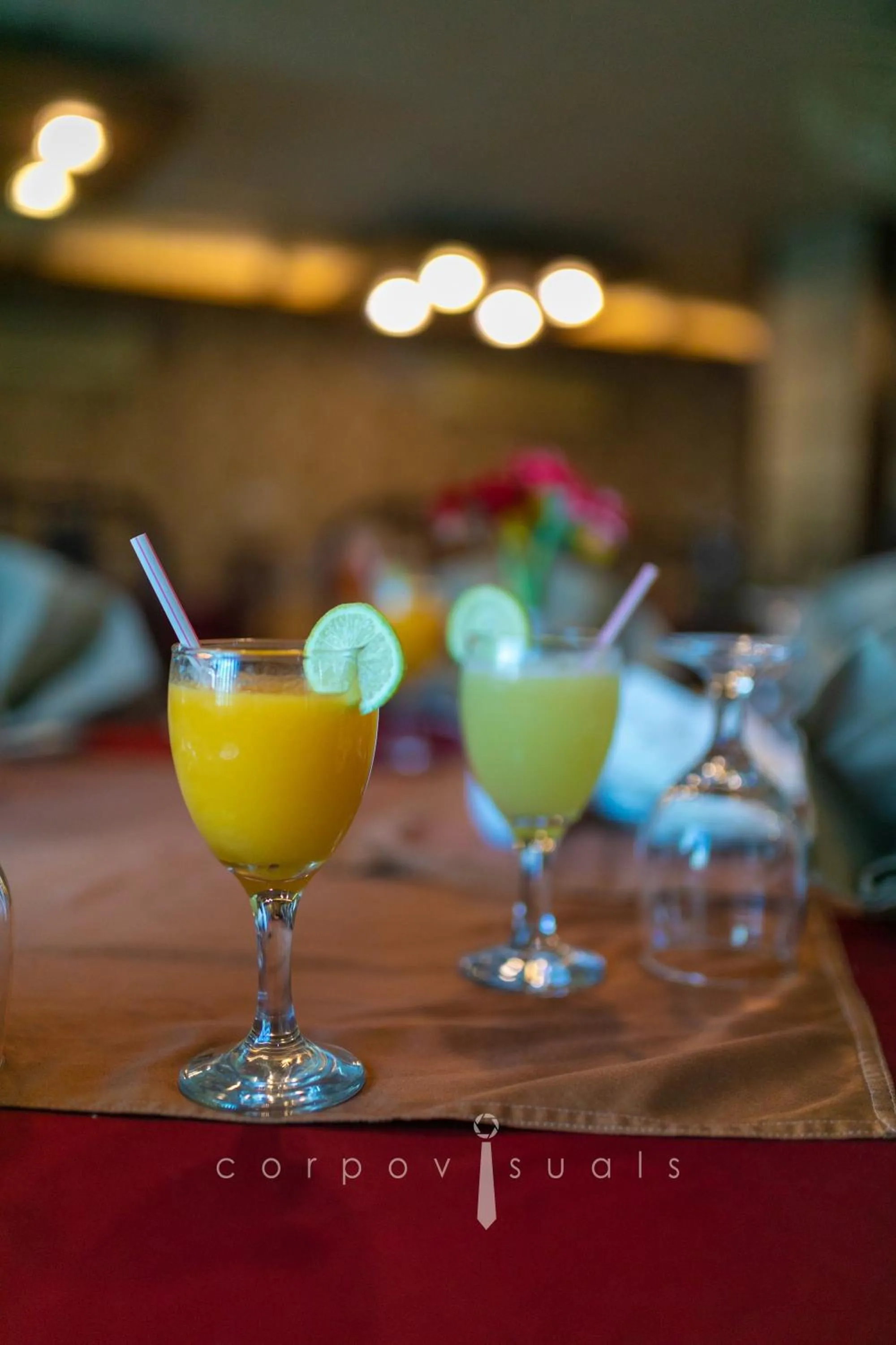 Restaurant/places to eat in SEL Nibash Hotel & Serviced Apartments