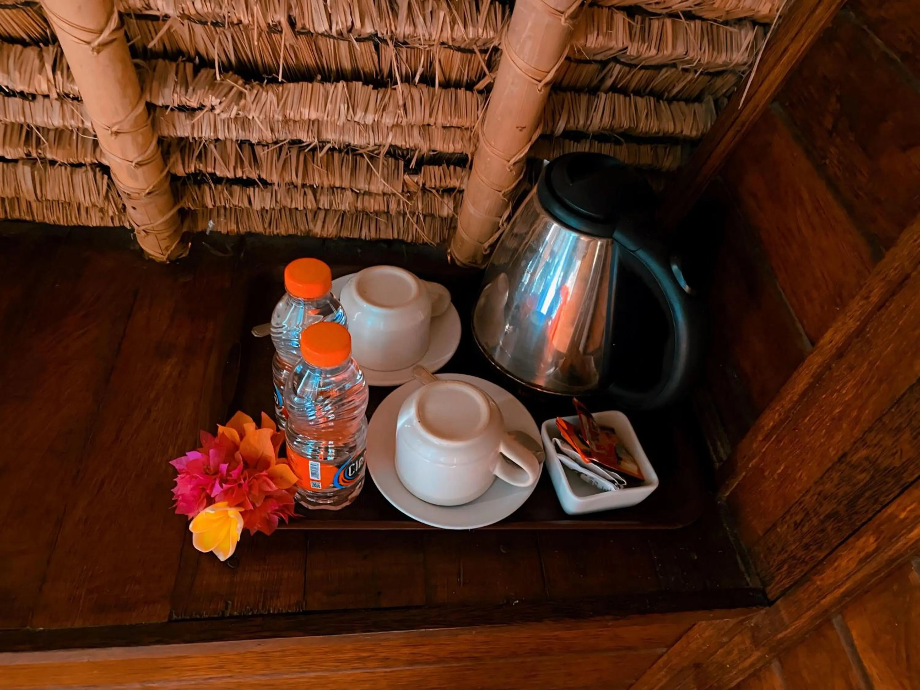Coffee/tea facilities in Harta Lembongan Villas