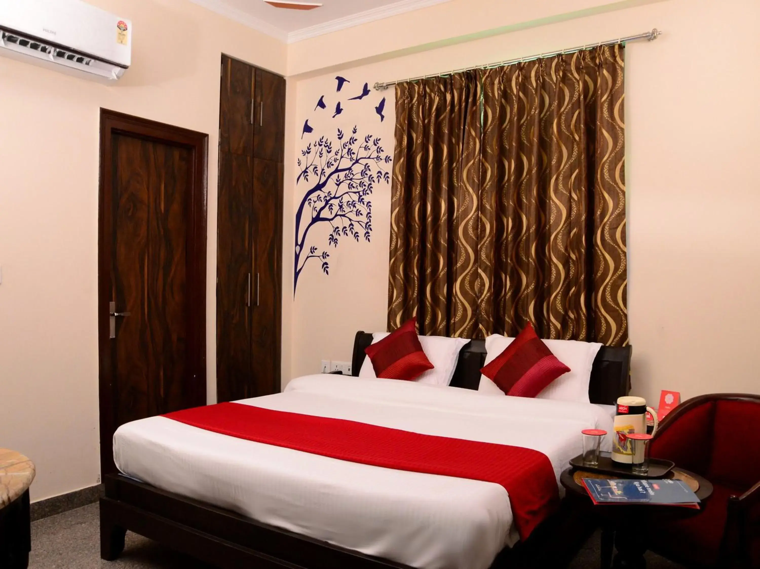 Standard Double Room with Fan in Kalyan Heritage Standard Double Room with Fan in Kalyan Heritage