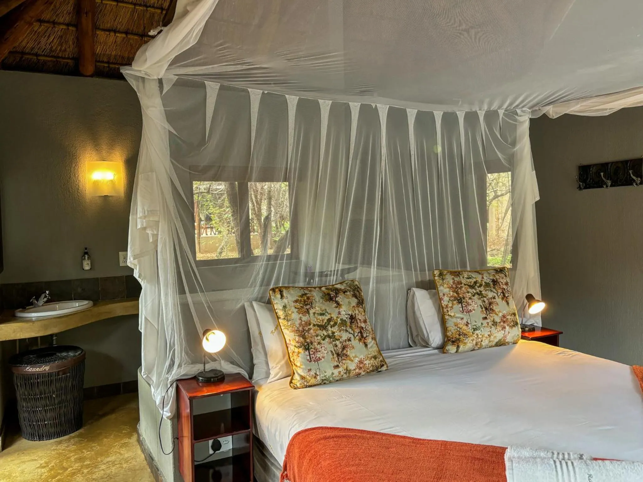 Bed in Hoedspruit Raptors Lodge N16
