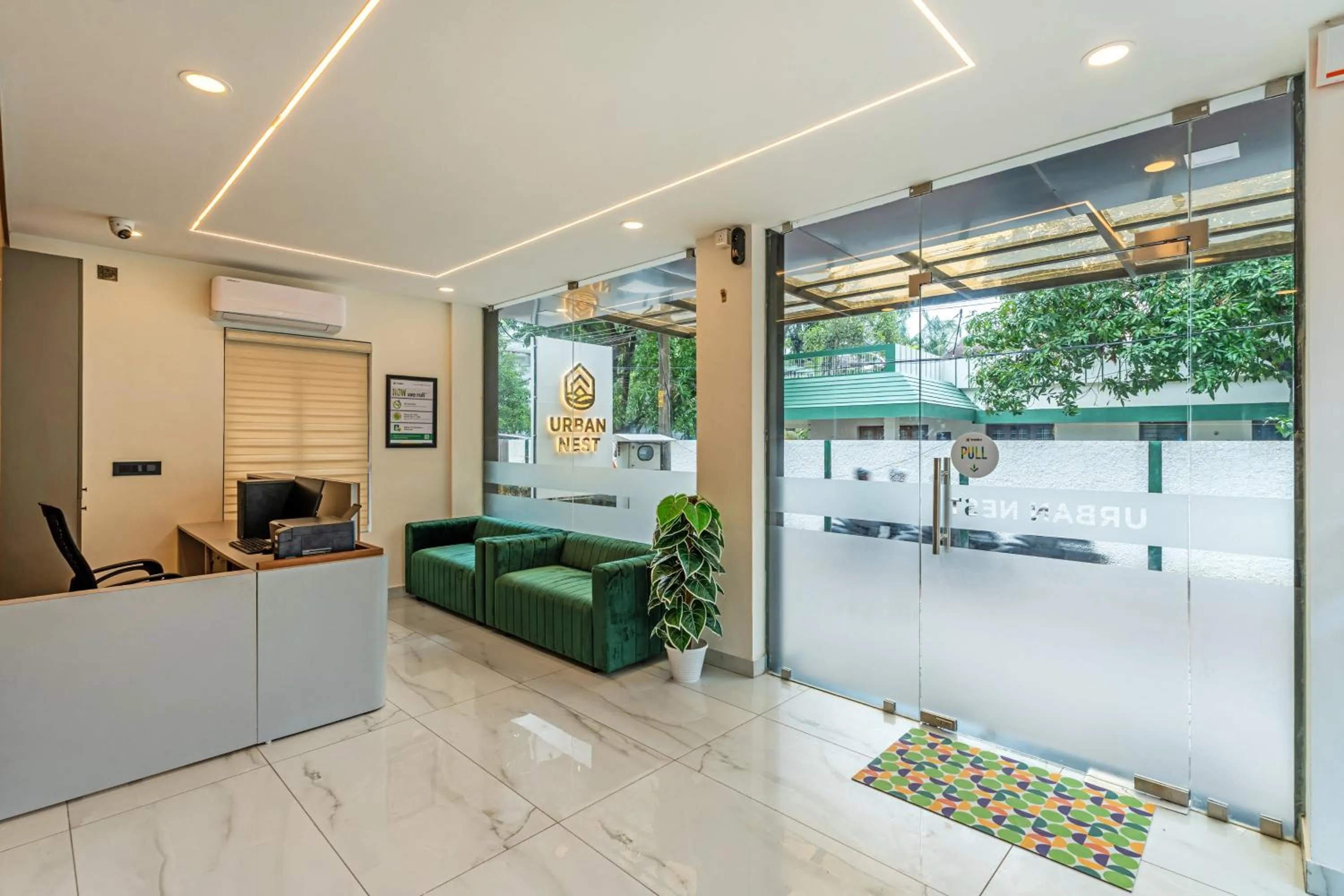 Seating area in Treebo Urban Nest