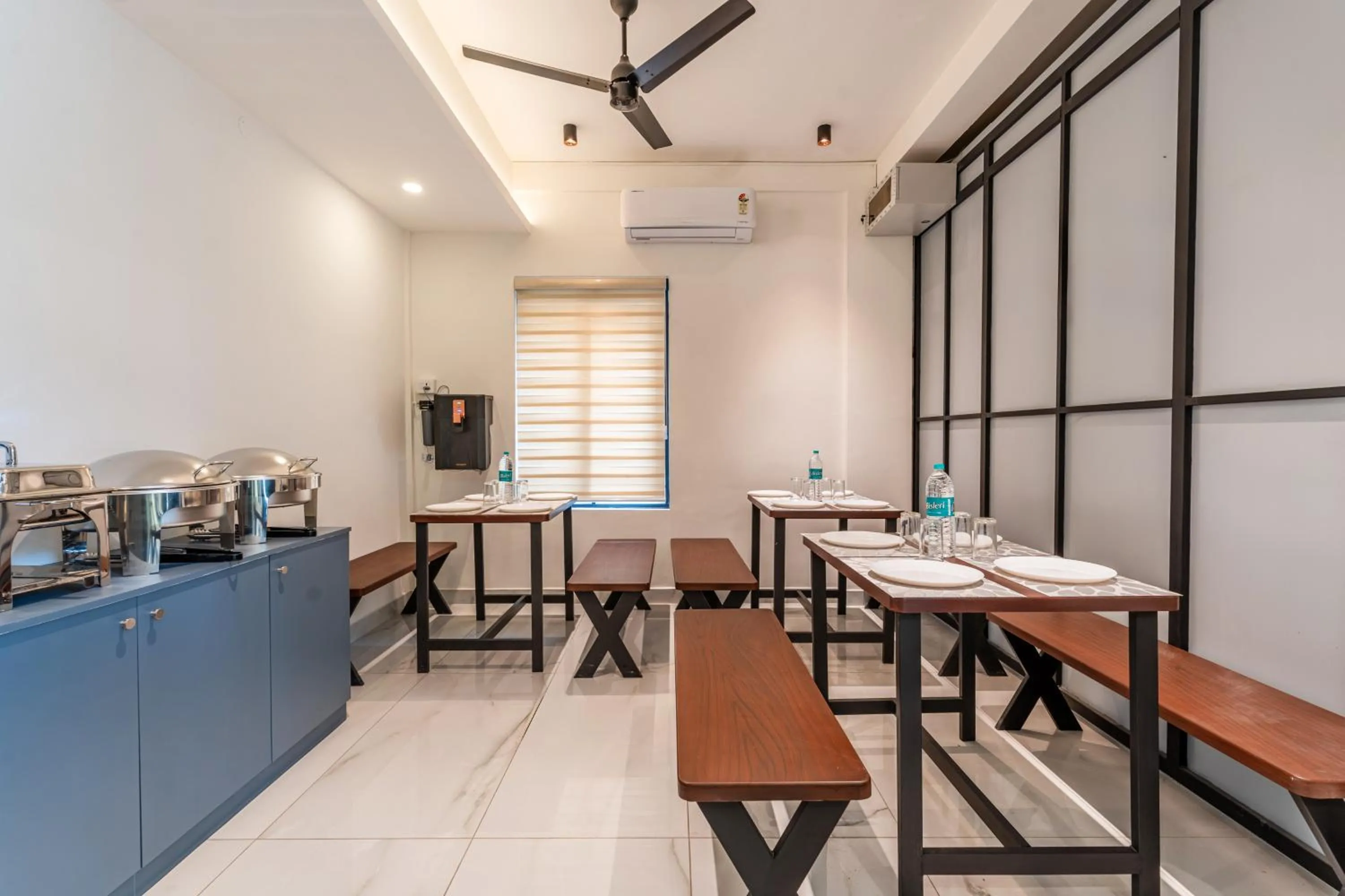 Dining area in Treebo Urban Nest