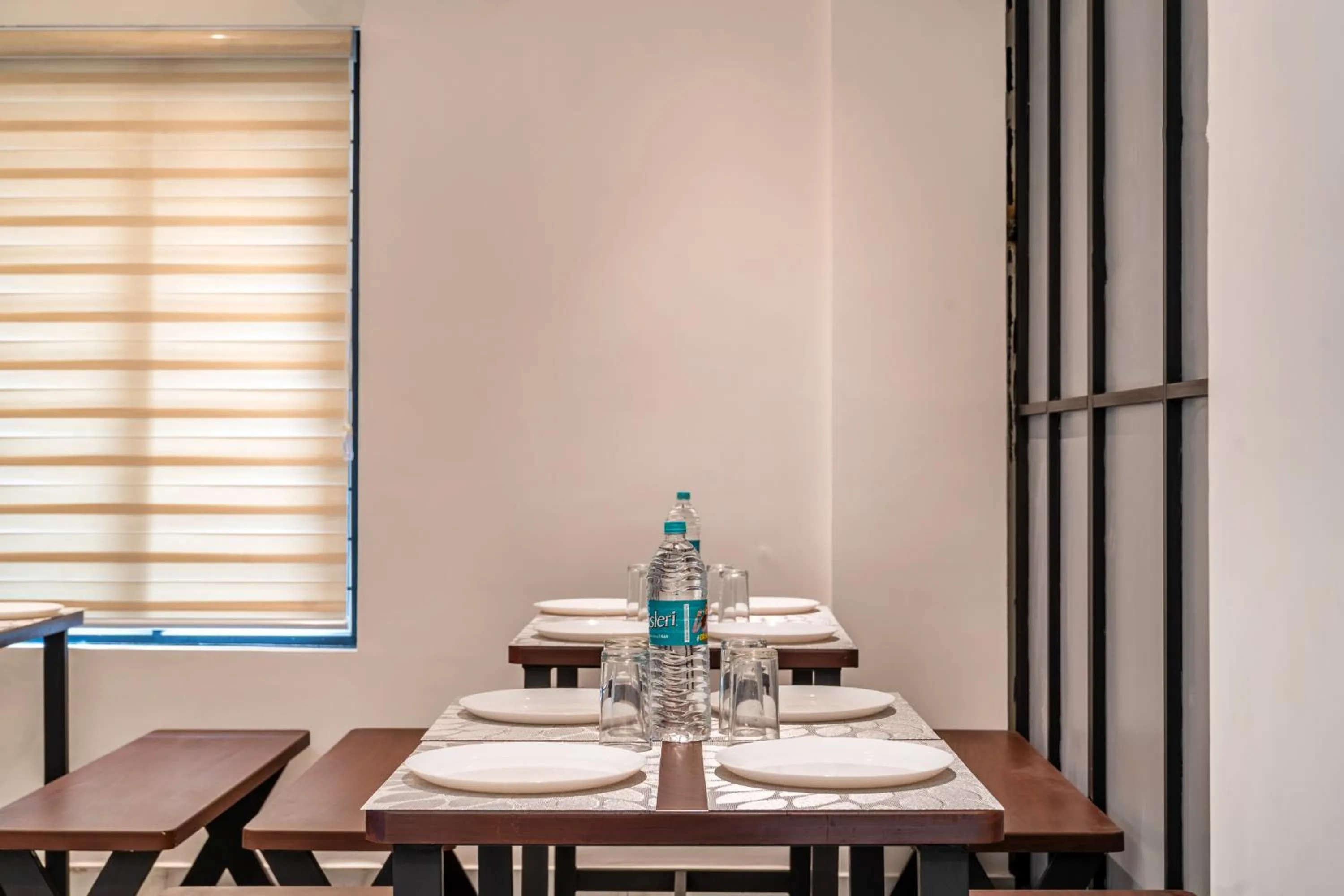 Dining area in Treebo Urban Nest