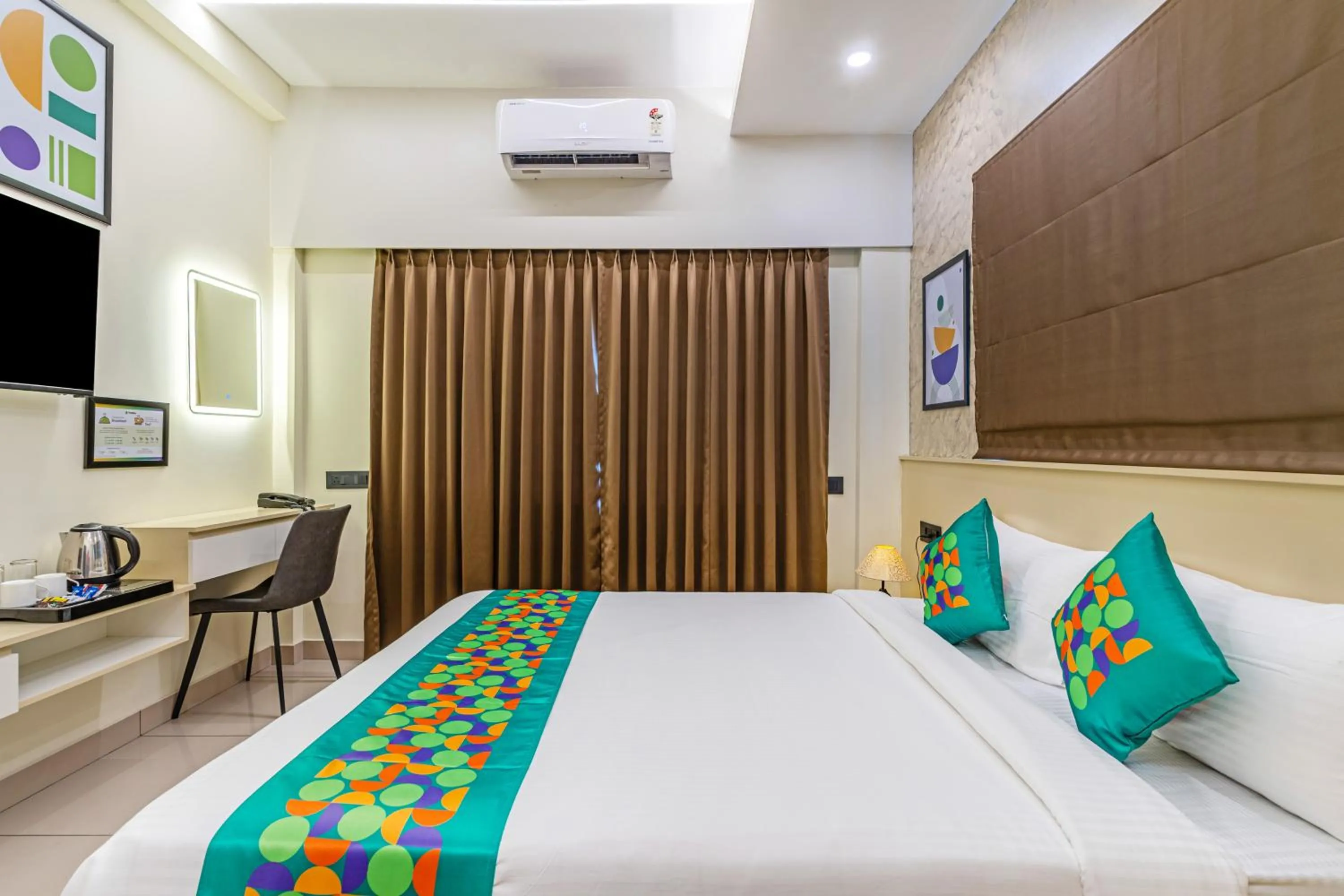 Standard Room - single occupancy in Treebo Urban Nest
