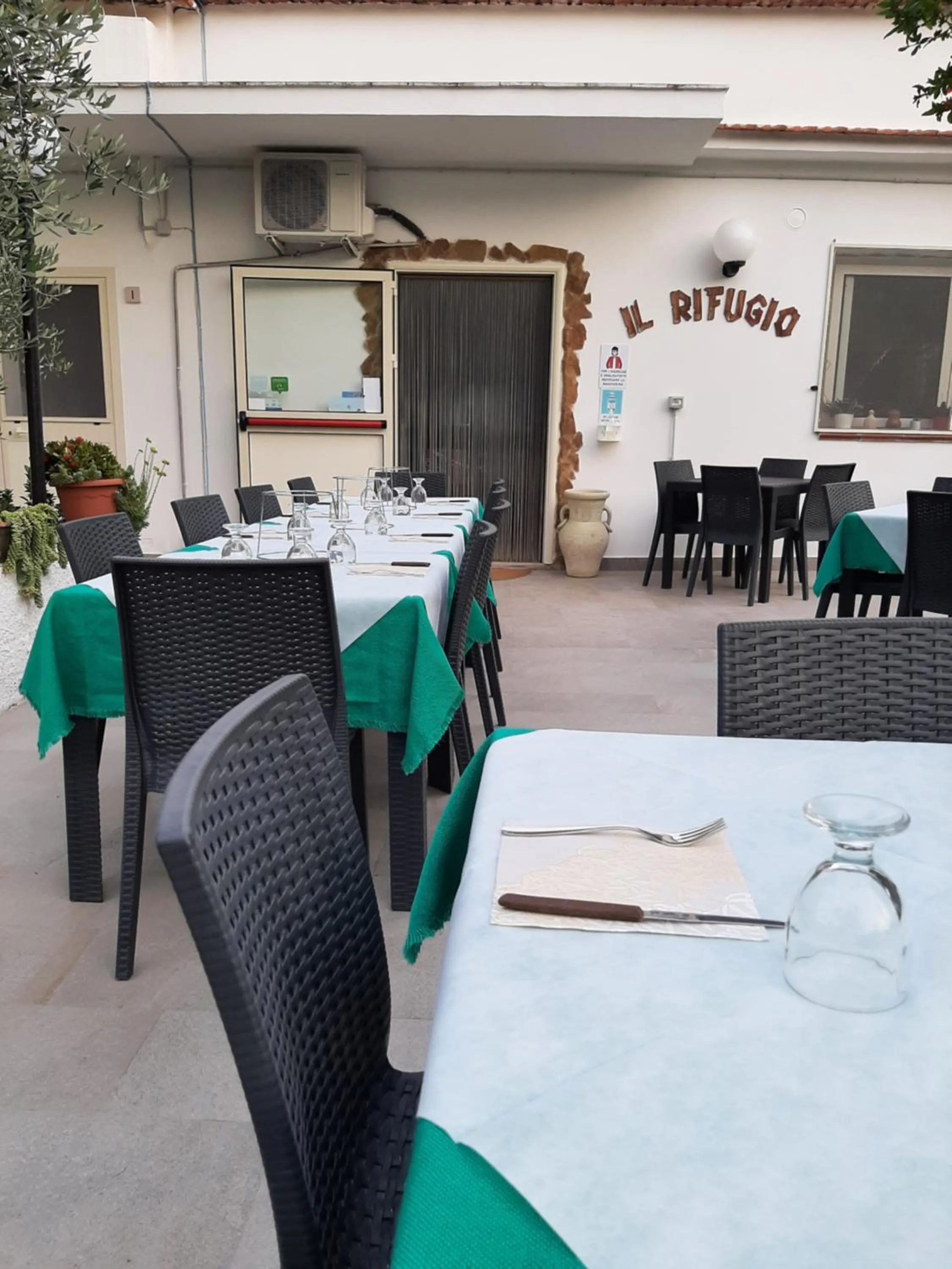 Restaurant/places to eat in Osteria B&B Il Rifugio