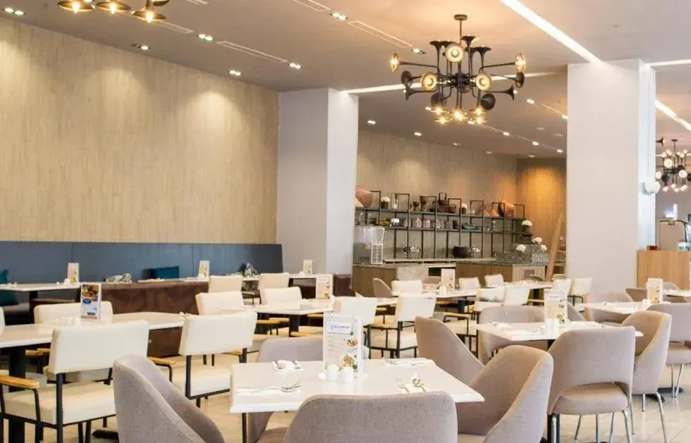 Restaurant/places to eat in The Pines Melaka Restaurant/places to eat in The Pines Melaka