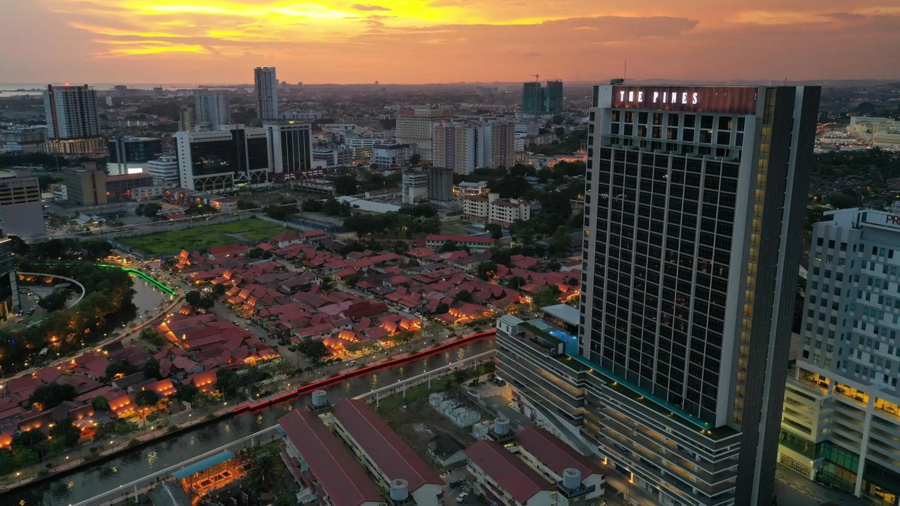 Property building in The Pines Melaka Property building in The Pines Melaka