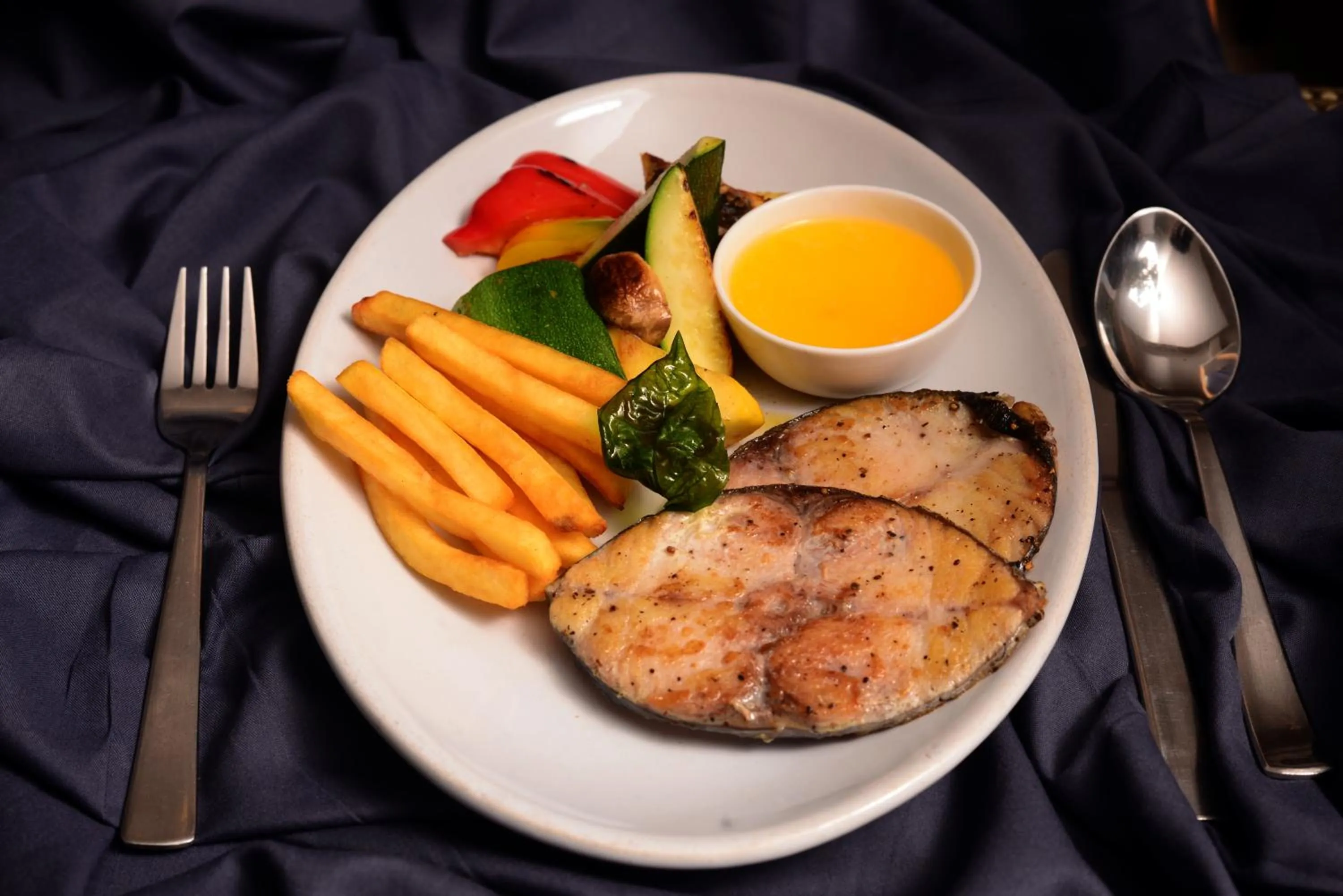 Food in Athome Comforts Panjim Donapaula