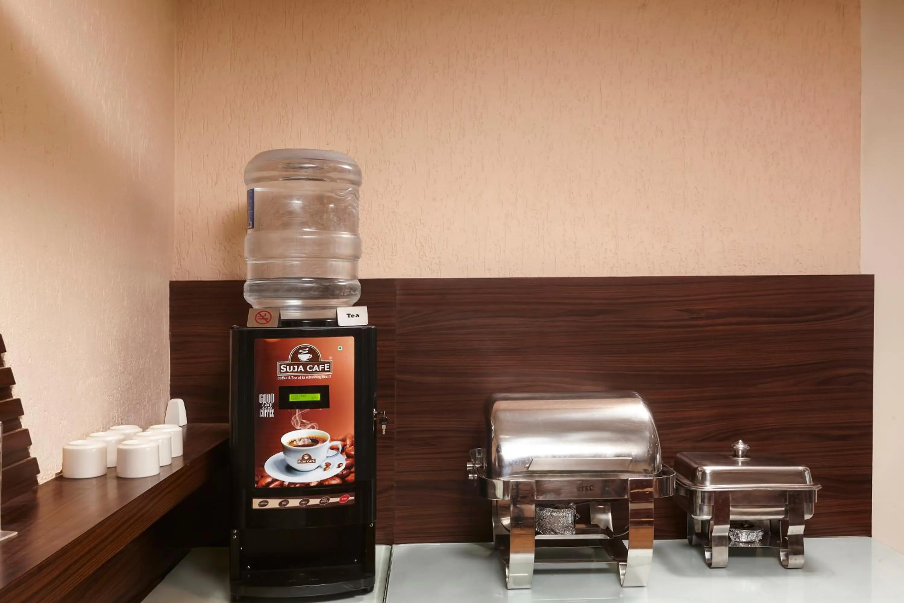 Coffee/tea facilities in Athome Comforts Panjim Donapaula