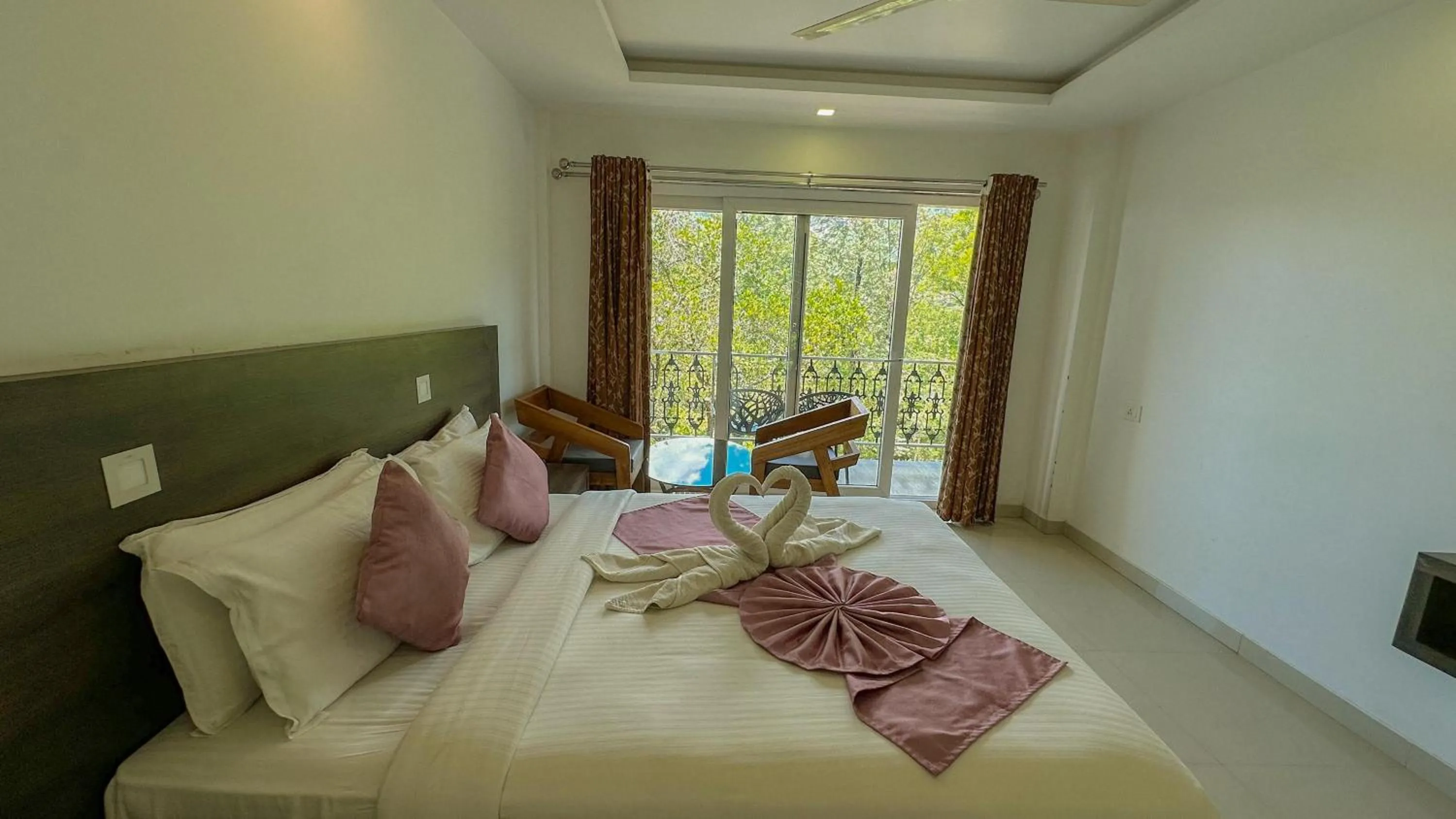 Seating area, Bed in The Heights Munnar