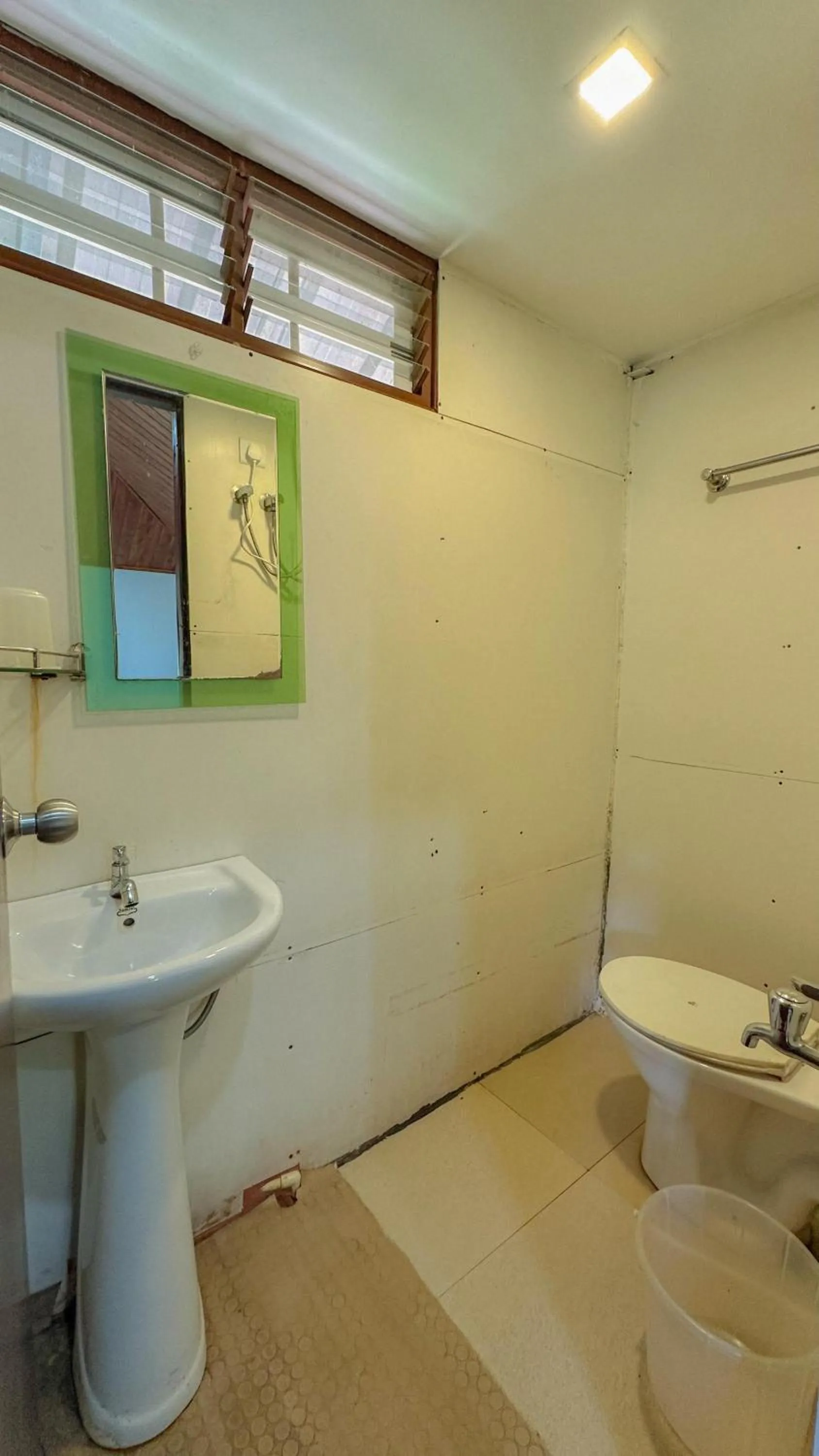 Toilet in The Heights Munnar