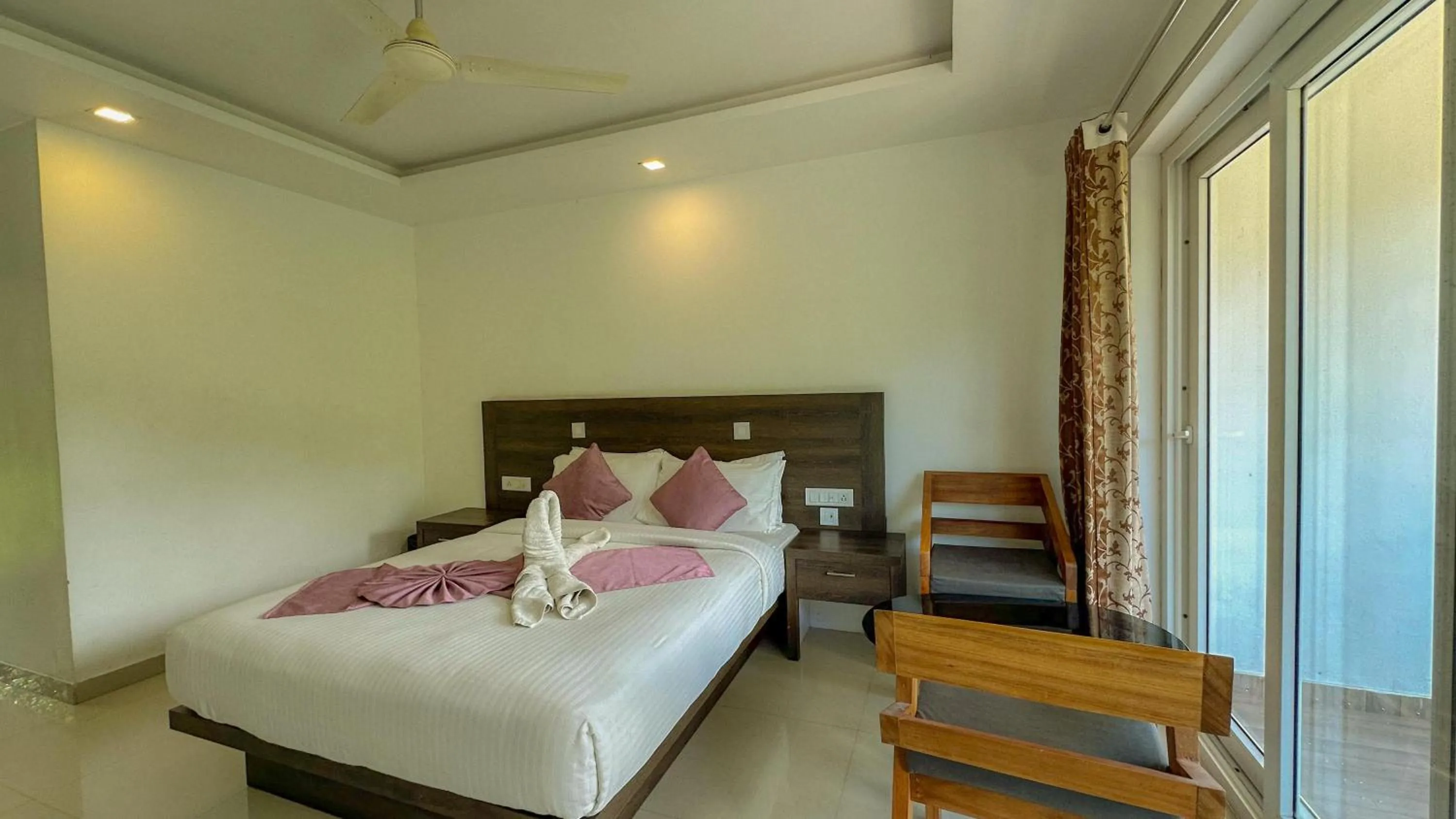 Bed in The Heights Munnar