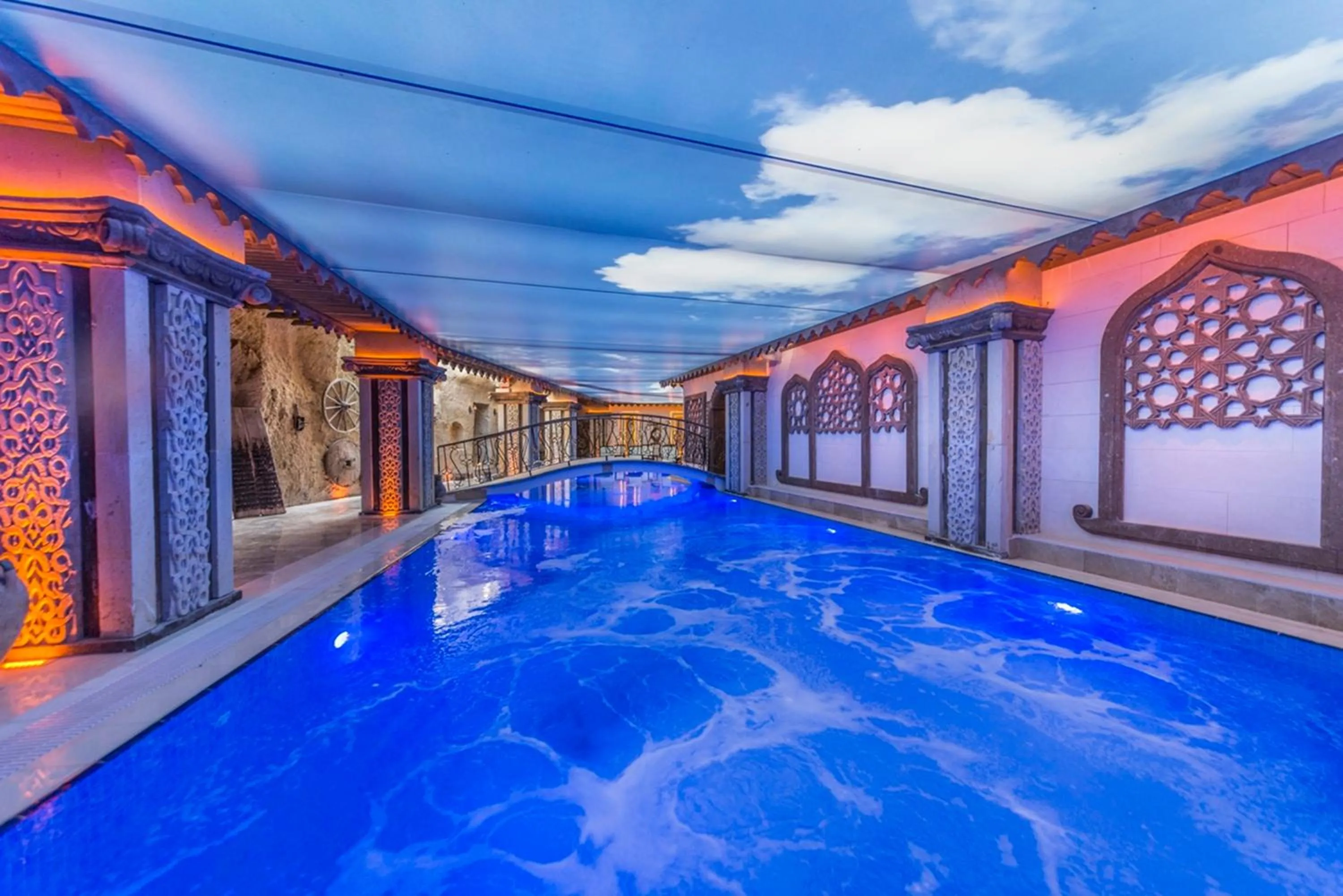 Swimming pool in Kapadokya Hill Hotel & Spa (12+)